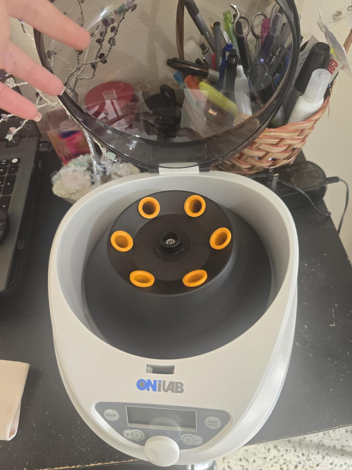 ONiLAB Lab PRP Centrifuge, 6X15ml/10ml/7ml/1.5-5ml, 300-5000RPM, Max 2600×g | LCD Digital Desktop Centrifuge, 30sec-99min Timer, Two Quick Start Programs for Efficient PRP Separation customer photo 2