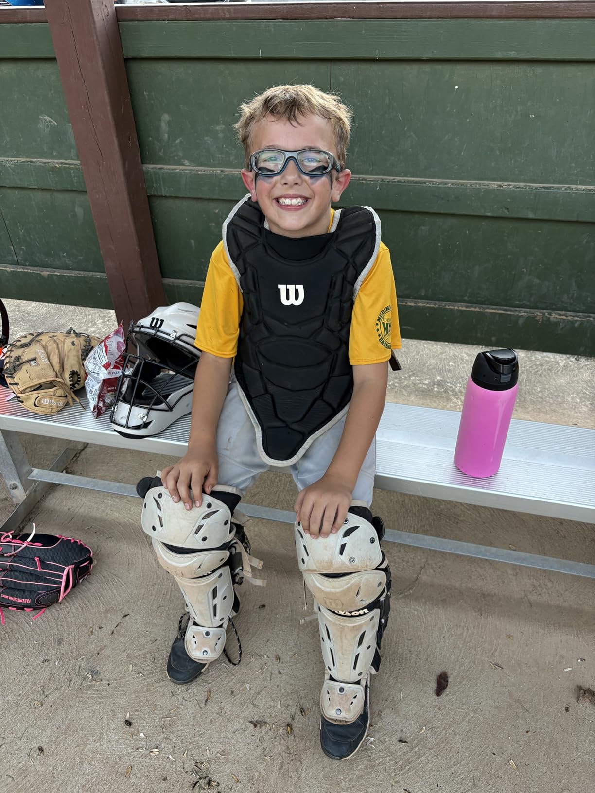 Wilson EZ Gear 2.0 Catcher's Gear Kit - Black, Large/X-Large customer photo 2
