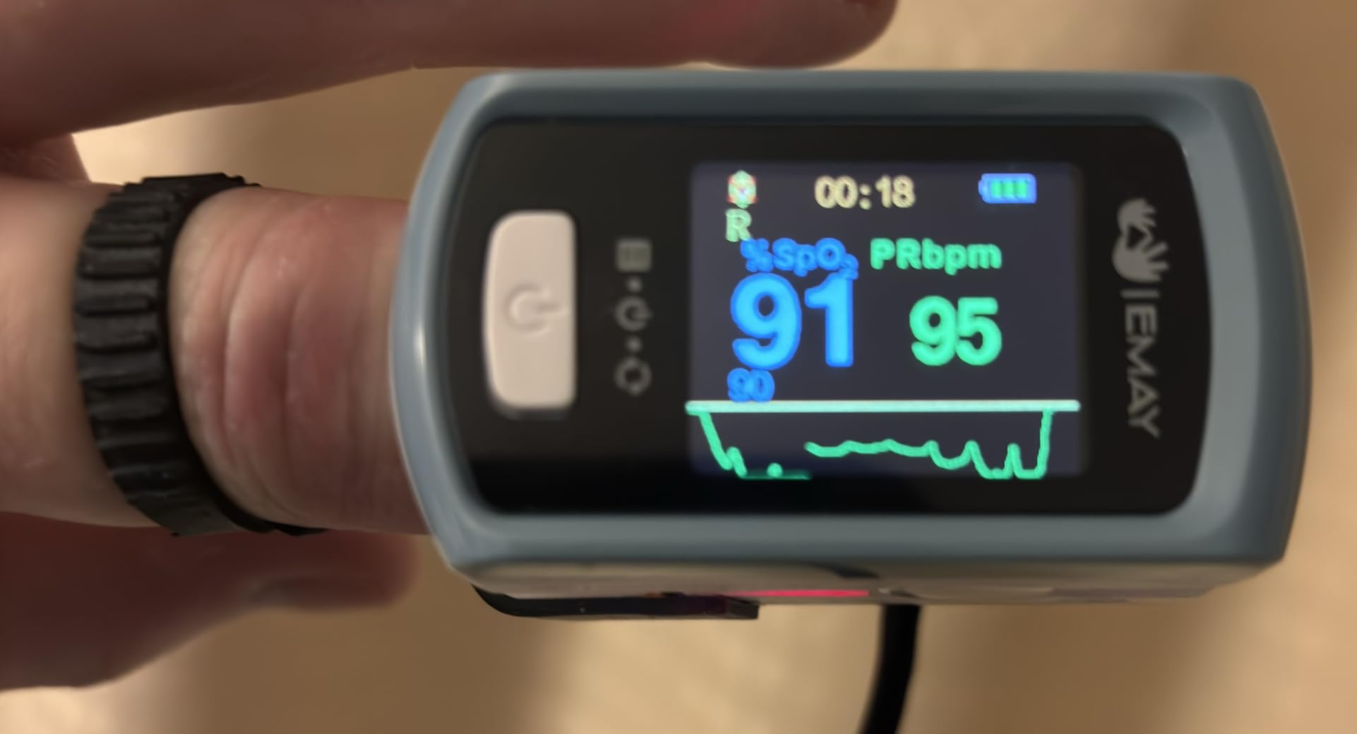 EMAY Sleep Oxygen Monitor with PC Software & App | Bluetooth Pulse Oximeter Rechargeable for Overnight & Continuous SpO2 Tracking with 72 Hours Built-in Memory | Gives Informative Report & Analysis customer photo 2