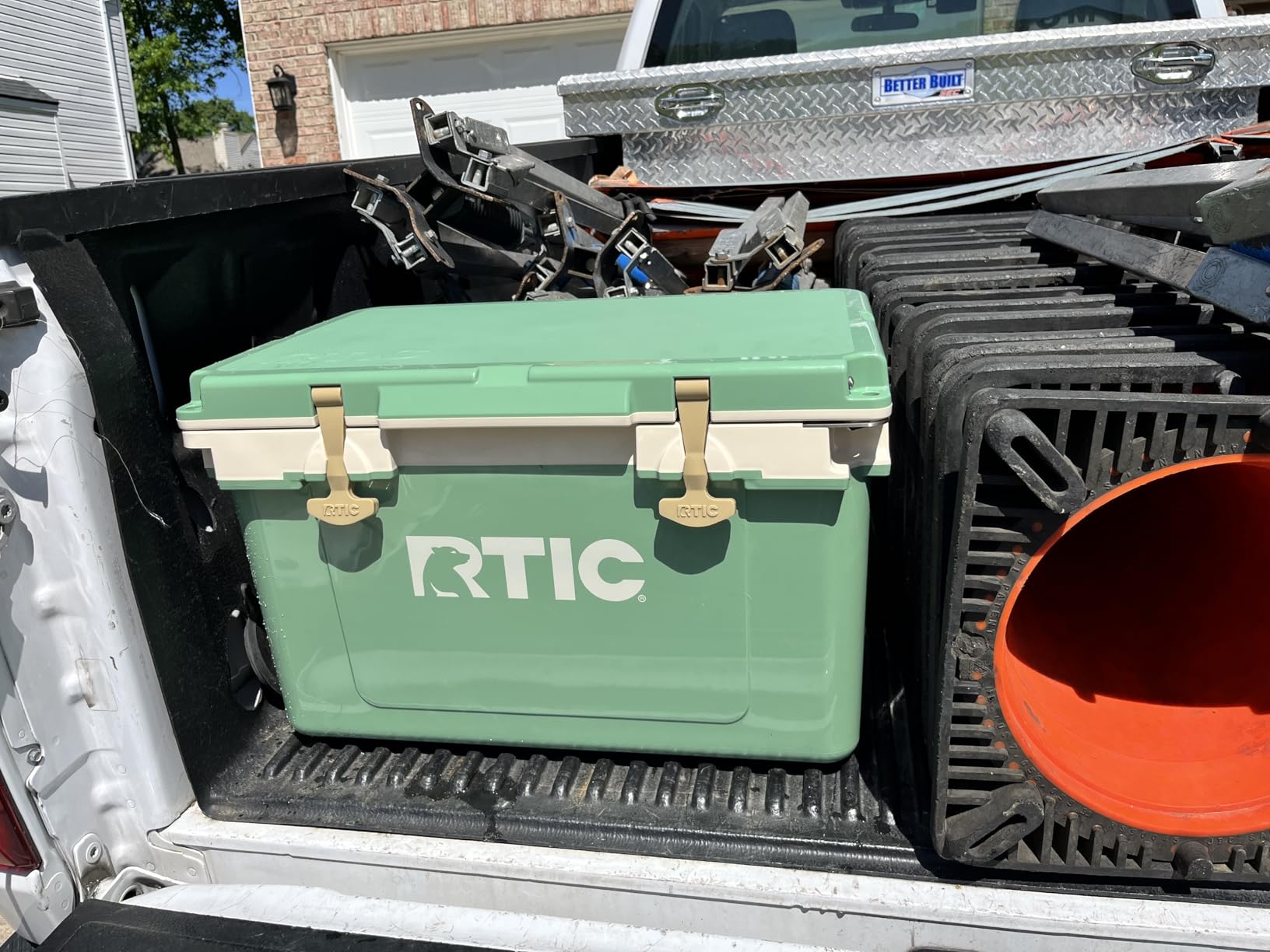 RTIC 52 QT Ultra-Light Hard Cooler customer photo 2