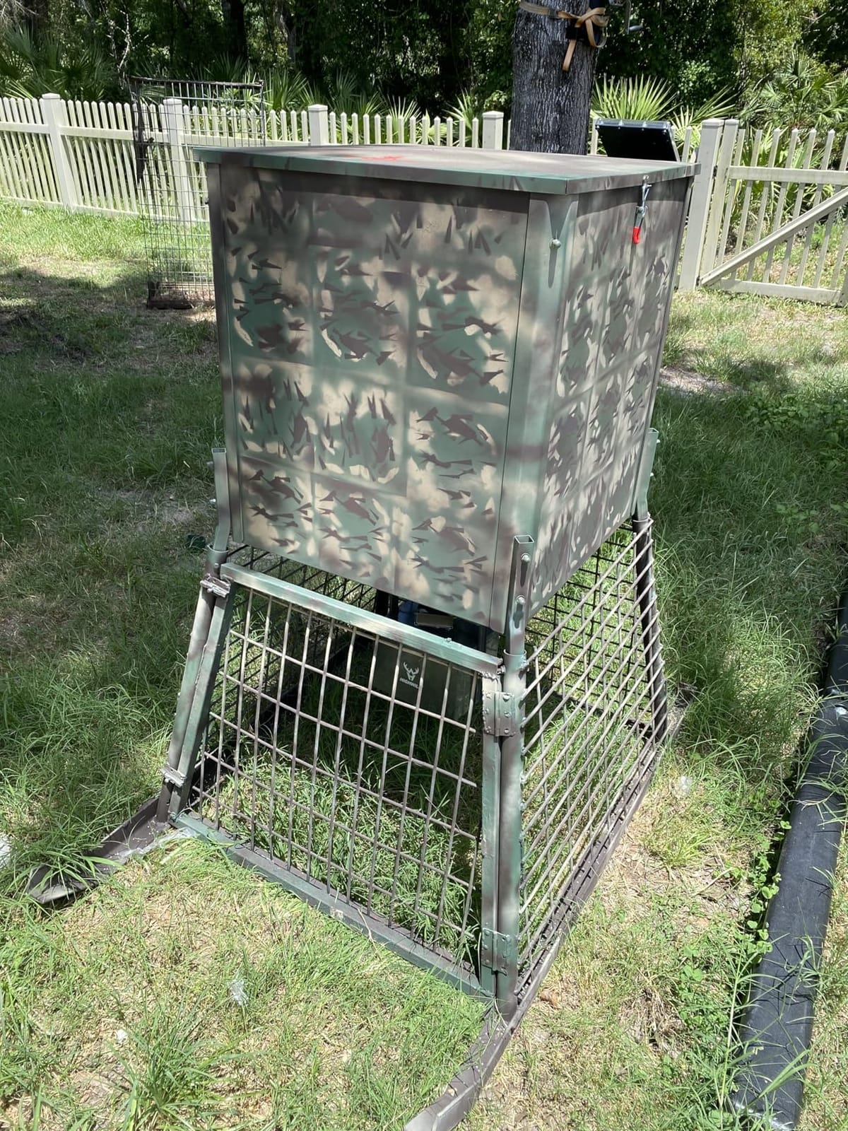 HECASA 450LB Capacity Big Game Gravity Deer Feeder Galvanized Steel Hunting w/o Foot Kit customer photo 2