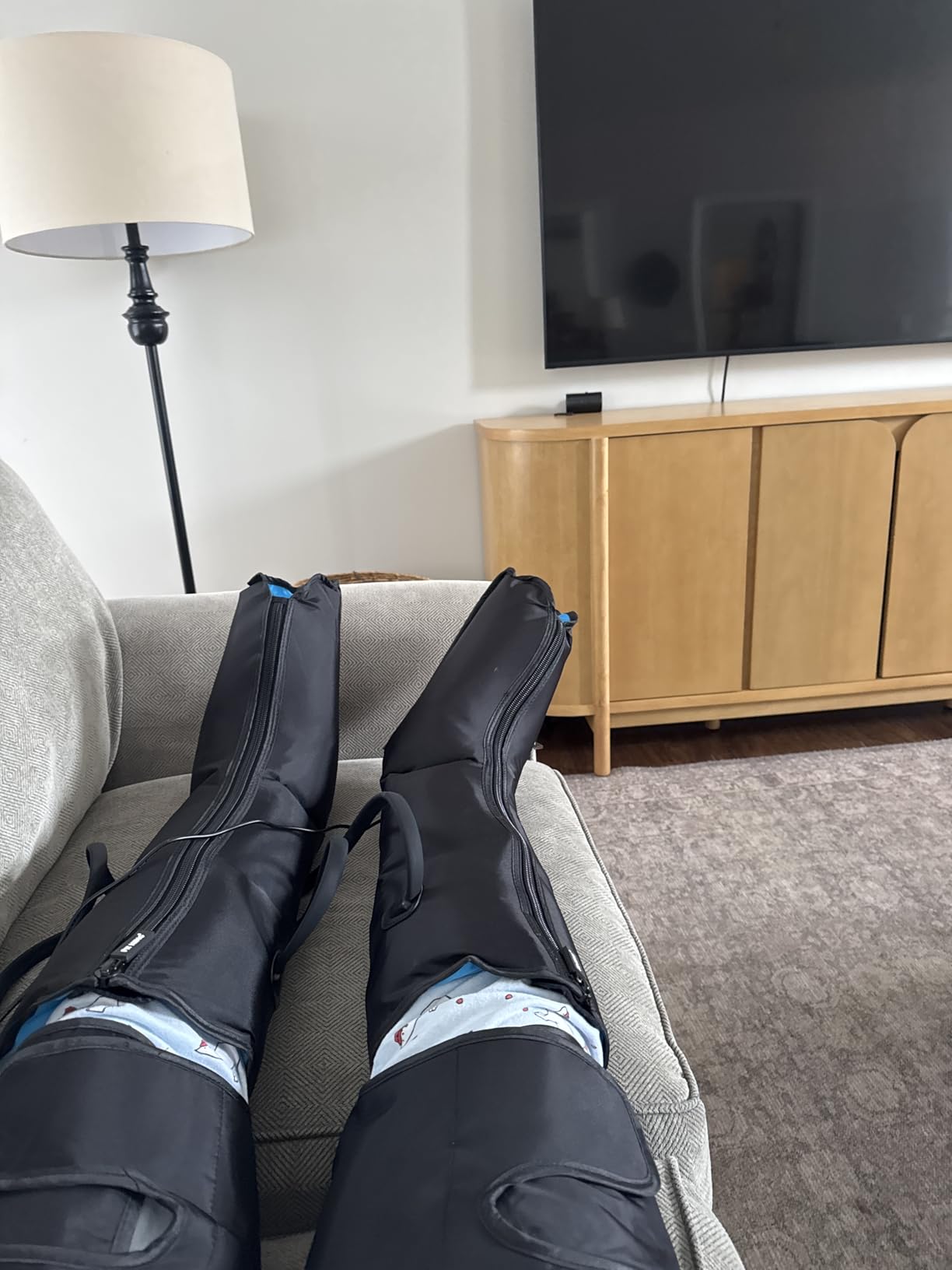 FIT KING Leg Compression Massager with Heat for Circulation and Pain Relief | FSA-HSA, Full Leg & Foot Massage for Swelling Edema RLS, Pressure Sensor, LCD Display, 3 Modes & Levels,Gift for Dad Mom Wife customer photo 1