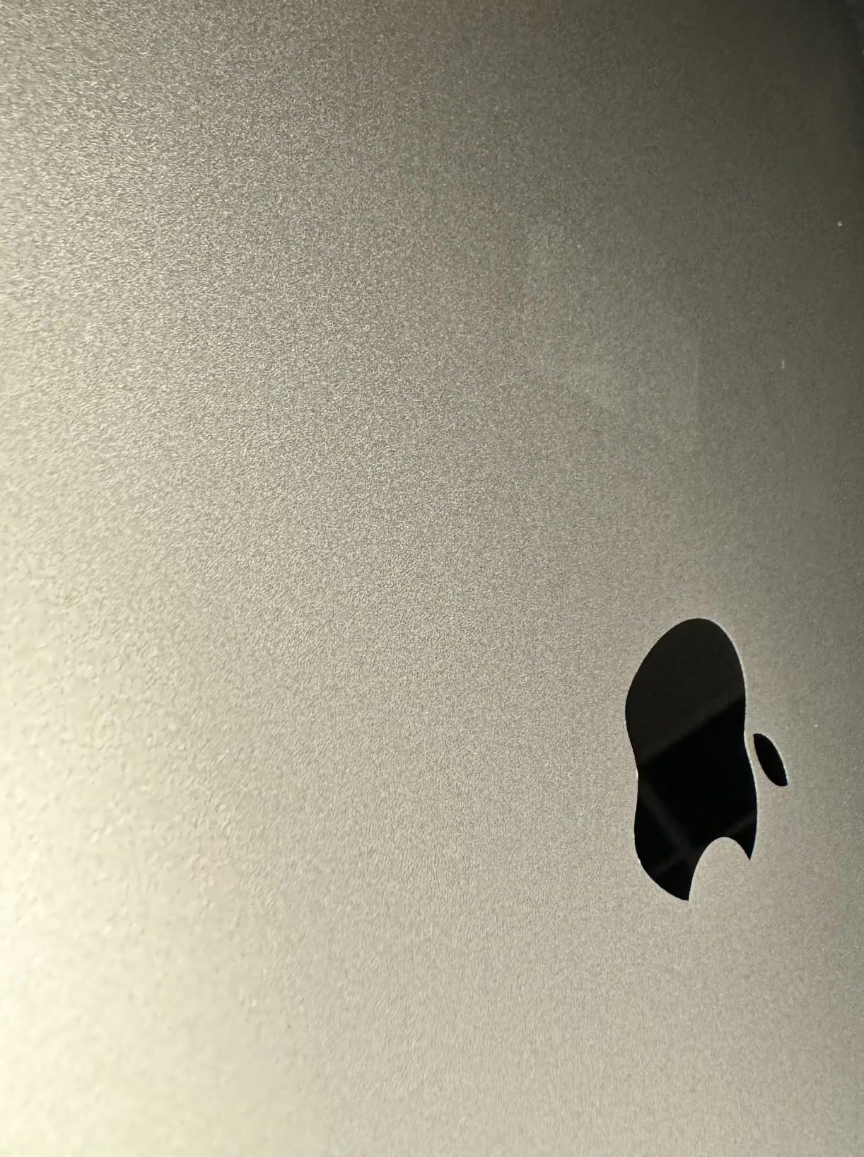 Late 2020 Apple MacBook Air with Apple M1 Chip (13.3 inch, 16GB RAM, 256GB SSD) Space Gray (Renewed) customer photo 2