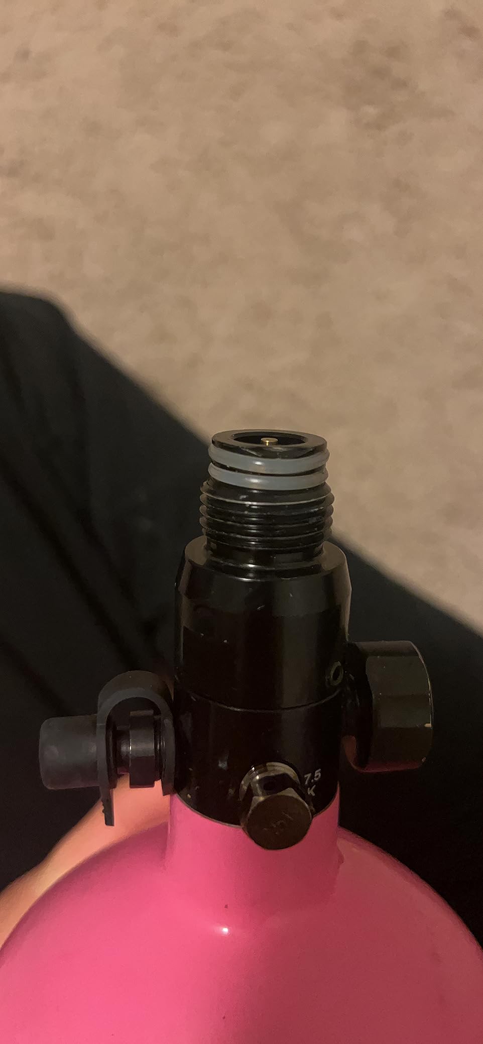 HK Army 68ci 4500psi HPA Paintball Tank - HSTL Carbon Fiber customer photo 2