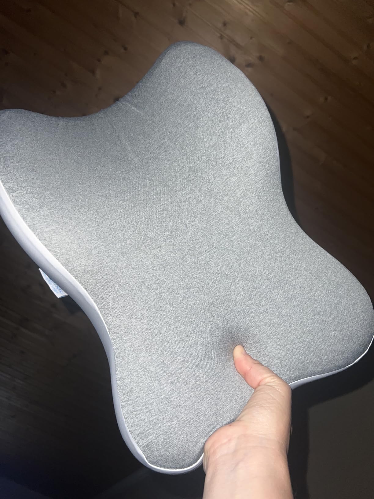 Long Knee Pillow for Side Sleepers Separates Full Thighs for Alignment - Memory Foam Leg Pillow for Knees, Hips, Back Pain Relief When Side Sleeping Spine Alignment Support for Knee Surgery Recovery customer photo 1