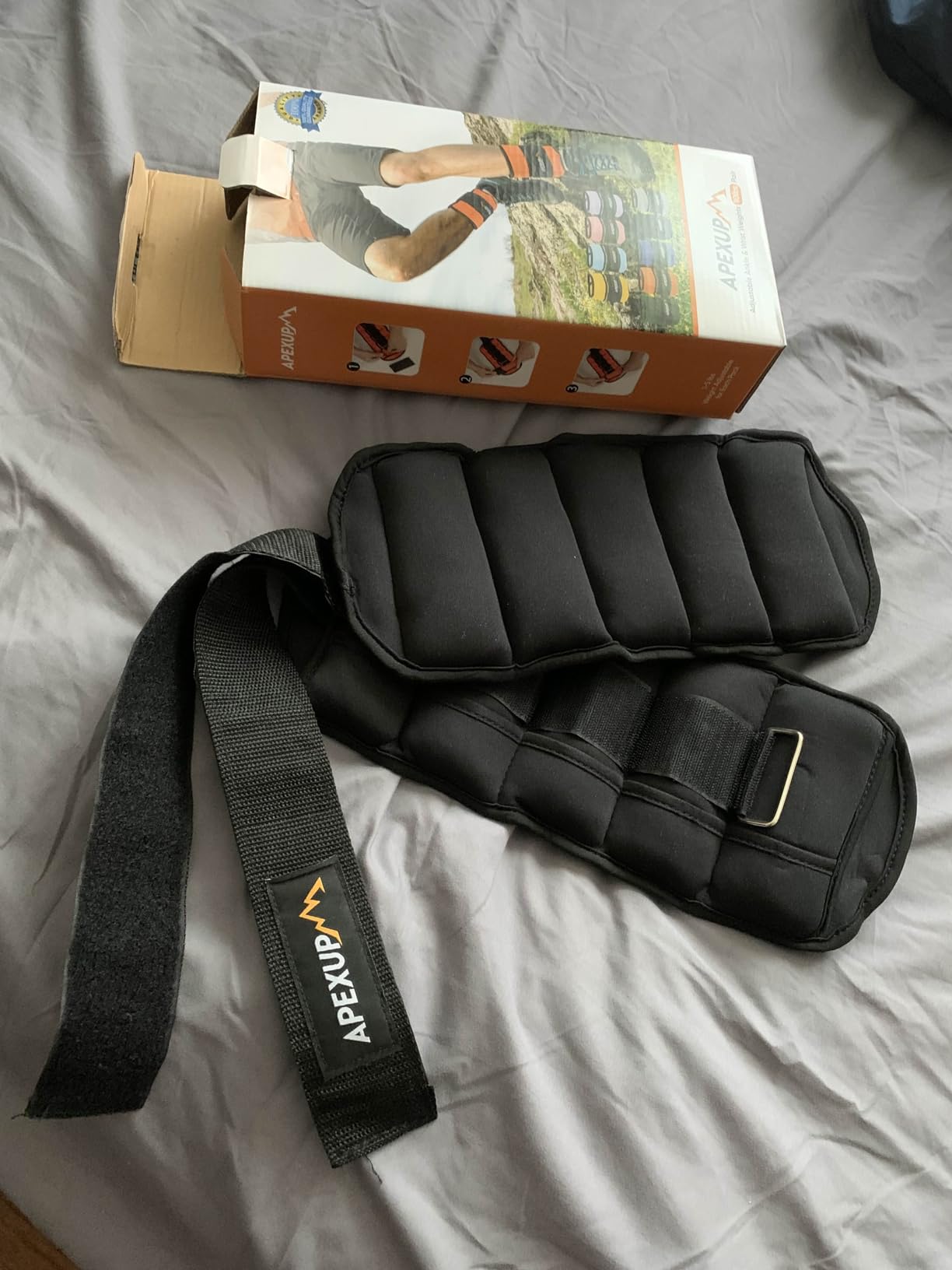 Adjustable Ankle Weights for Women and Men, Modularized Leg Weight Straps for Yoga, Walking, Running, Aerobics, Gym, Physical Therapy customer photo 2