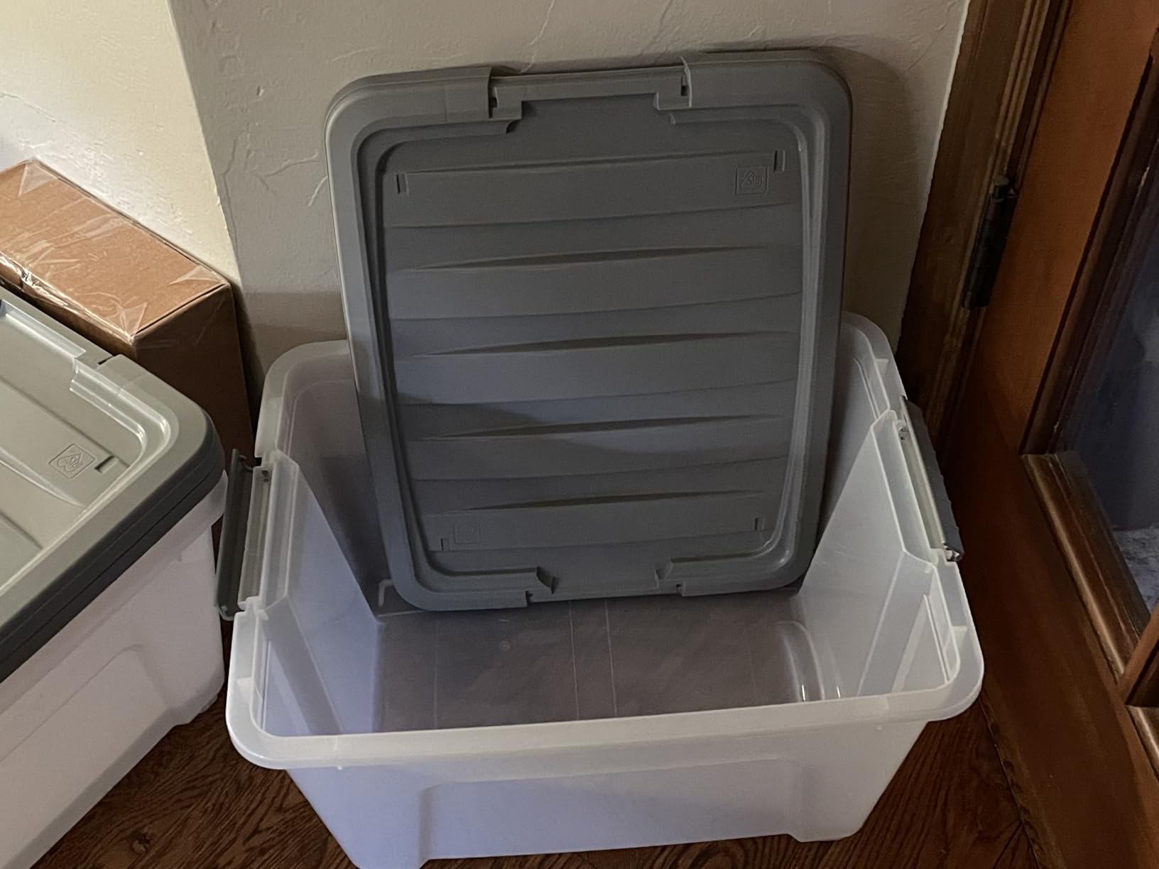 Amazon Basics Plastic Storage Containers with Secure Latching Lids, Stackable Organization Bins, Clear/Grey, 32 Quart, Set of 6 customer photo 2