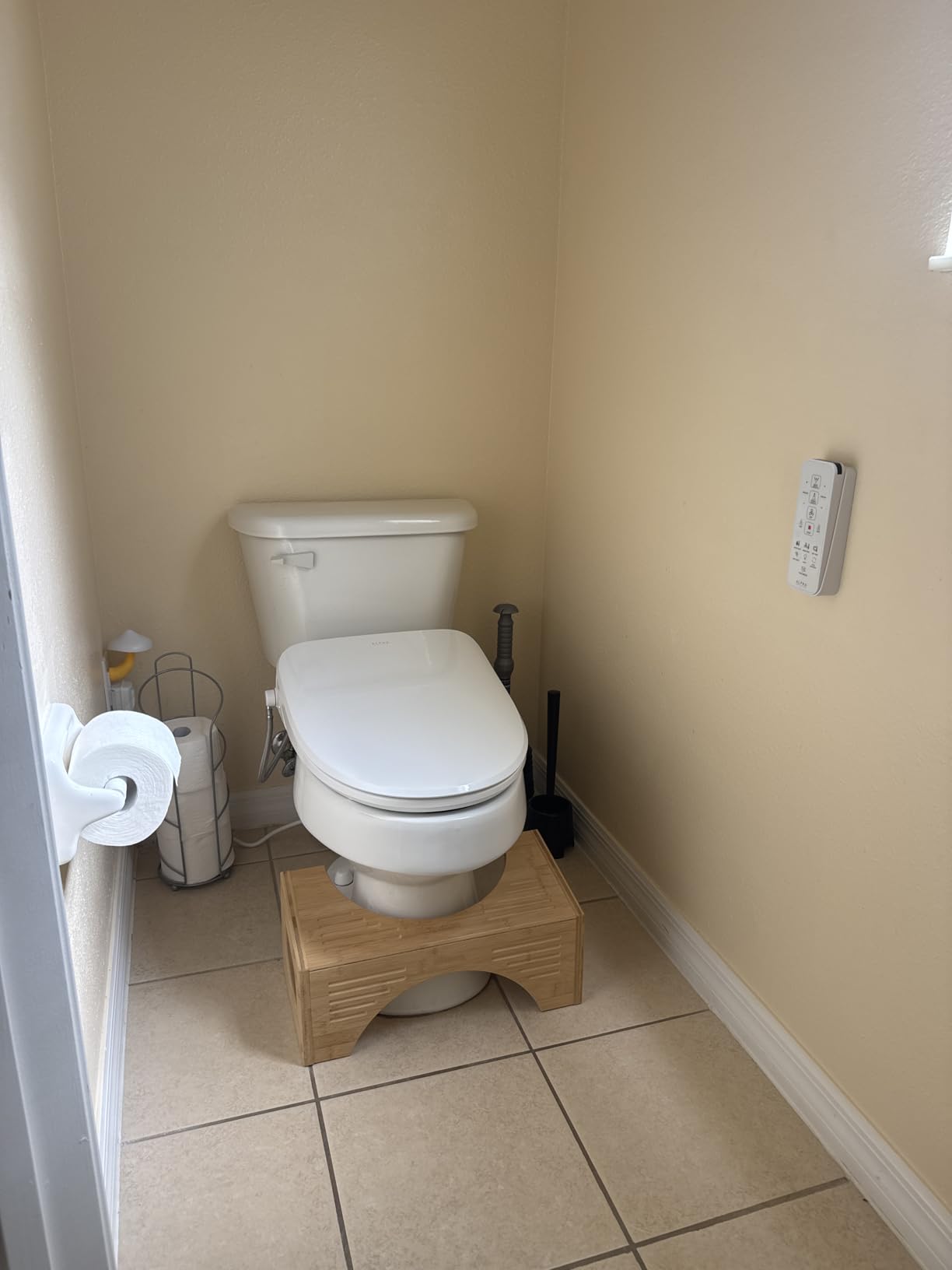 ALPHA BIDET UX Pearl Bidet Toilet Seat in Elongated White | Ultra Low Profile | Endless Warm Water | Arced Stainless Steel Nozzle | LED Nightlight | Dryer | Deodorizer | 3 Year Warranty customer photo 1