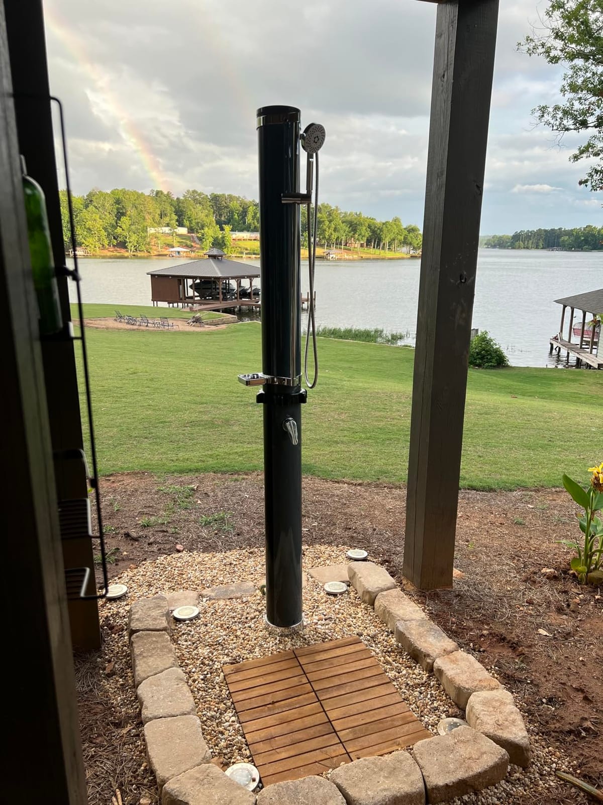 Bestway Flowclear SolarFlow 2 Gal Solar-Heated Outdoor Shower | Portable, Outside Shower Station Fixture | Great for Camping, Pool Area, Beach House customer photo 2