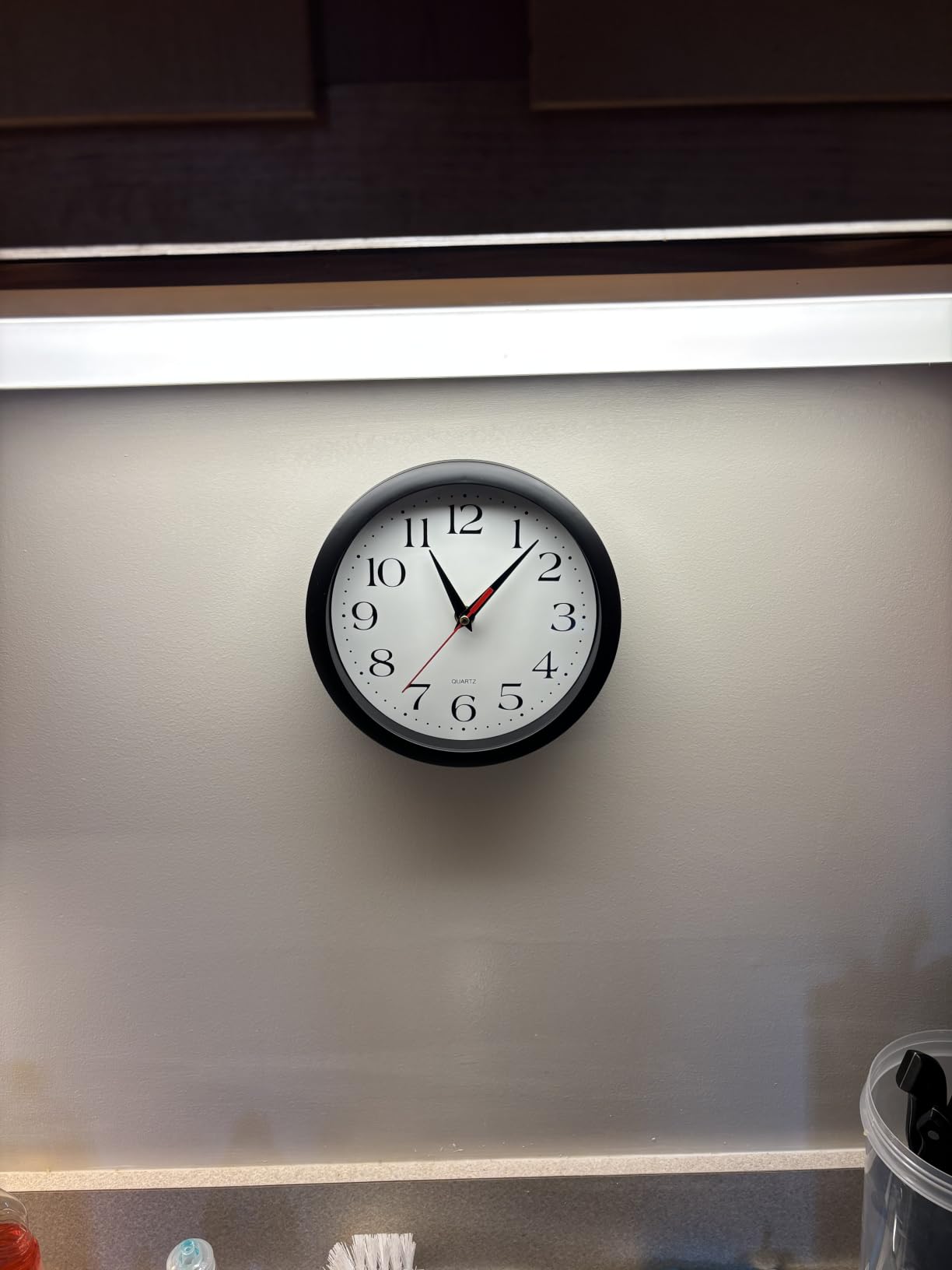 Bernhard Products Black Wall Clock Silent Non Ticking - XL 18 Inch Quality Quartz Battery Operated Round Easy to Read Home/Office/Classroom/School Clock customer photo 2