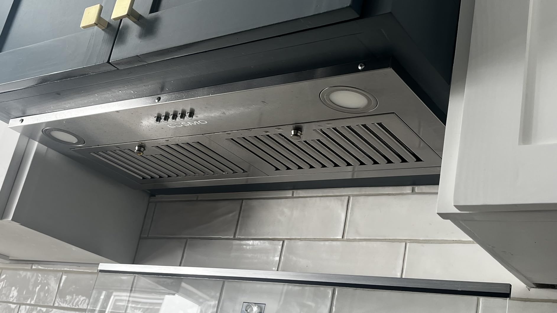 30 in. Lumin Collection 380 CFM Ducted Insert Range Hood, LED, Stainless | Cosmo COS-30IRHP Push Button Controls, 3 Fan Speeds, Permanent Dishwasher-Safe Baffle Filters, Backdraft Damper customer photo 1