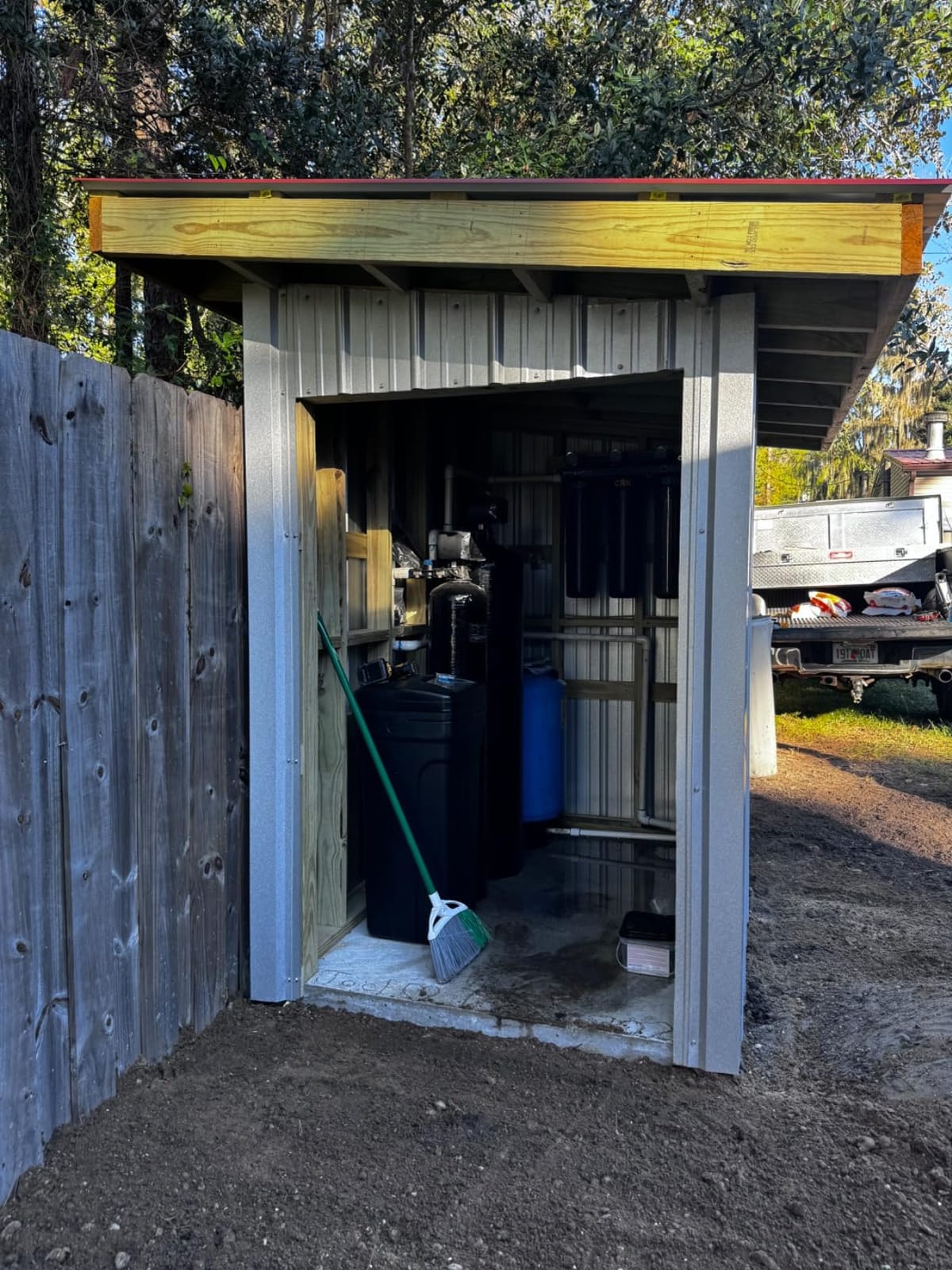 PRO+AQUA Elite 5-Stage Whole House Water Softener and Filter Bundle System for Well Water | Reduces Heavy Metals, Iron, Sulfur, Sediment, Chlorine, and More | Ideal for 3-4 Bathrooms (+ RO System) customer photo 1