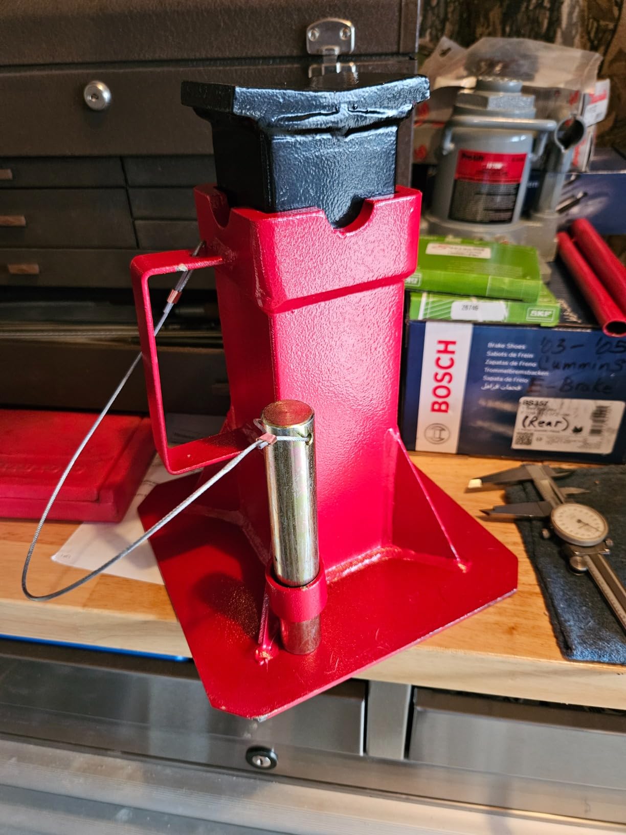 BIG RED Heavy Duty Pin Type Professional Car Jack Stand with Lock, 12 Ton (26,400 lb) Capacity, Red, 1 Pair, ATZ120005R customer photo 2