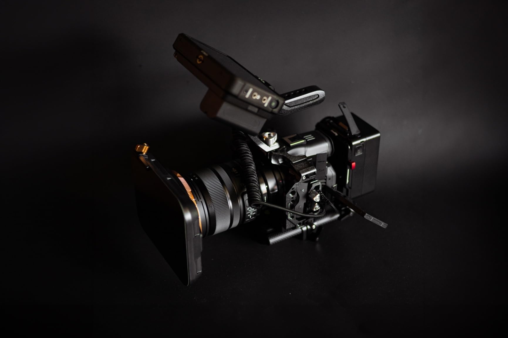 EOS R5 C Mirrorless Camera (Body Only), 45 Megapixel CMOS Sensor, Hybrid Full-Frame Cinema Camera, 8K/60P Internal RAW Recording, RF Mount, Black customer photo 1