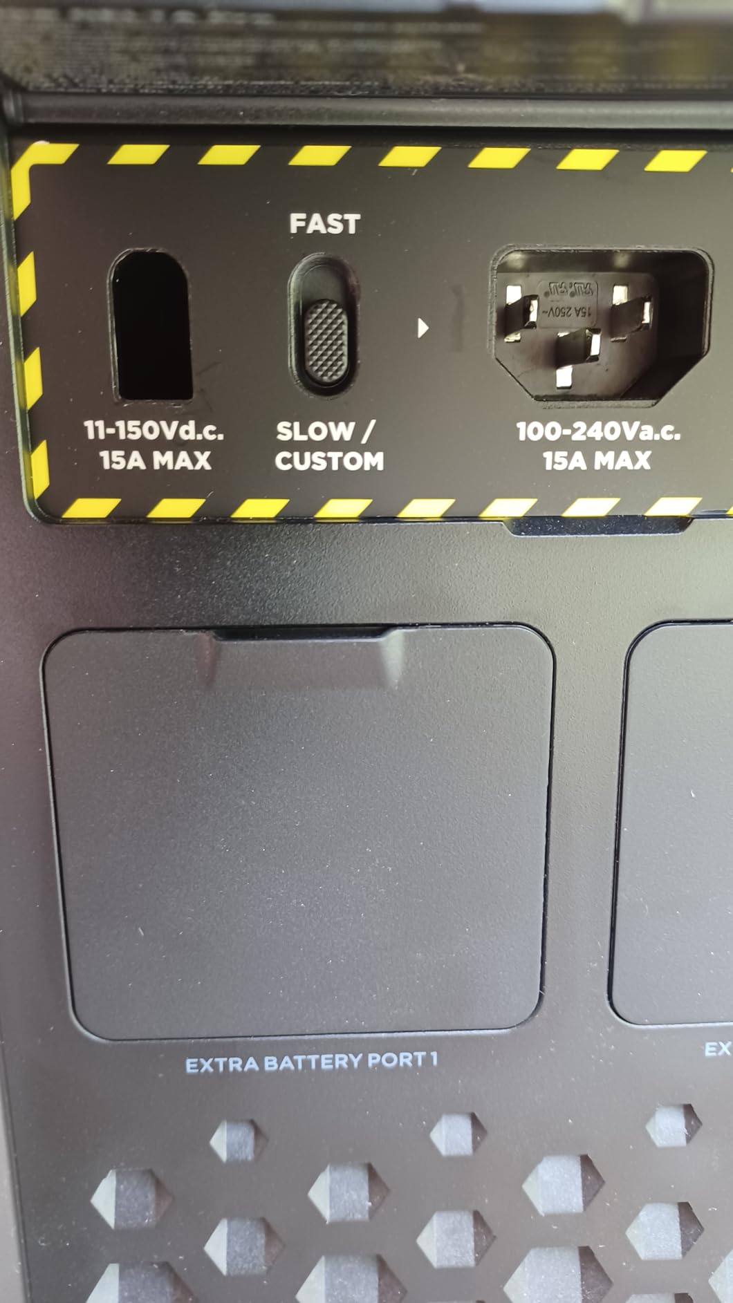 EF ECOFLOW Solar Generator 120V/3.6KWh DELTA Pro with 400W Portable Solar Panel, 23% High Efficiency, 5 AC Outlets, 3600W Portable Power Station for Home Backup Outdoors Camping RV Emergency customer photo 1