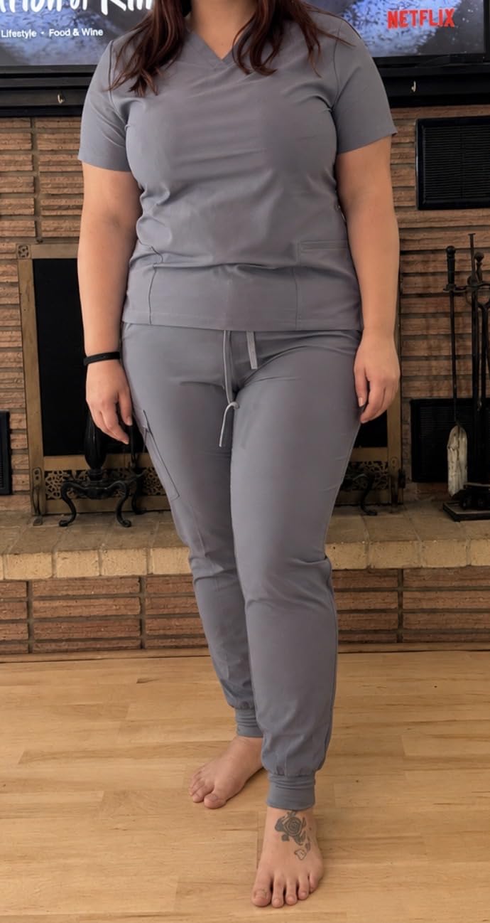 Natural Uniforms Womens Cool Stretch Jogger Scrub Set with Regular and Petite Sizes customer photo 2