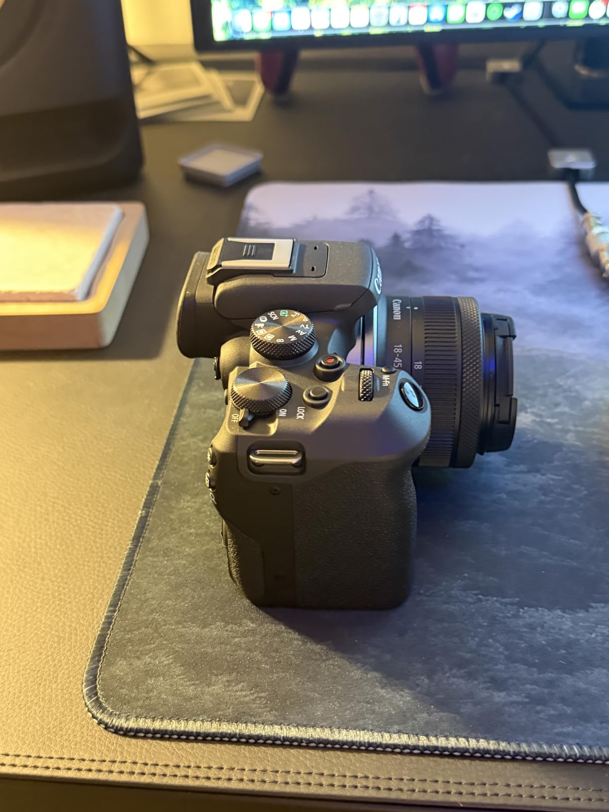 Canon EOS R10 Mirrorless Camera Lens Kit | RF-S 18-45mm customer photo 1