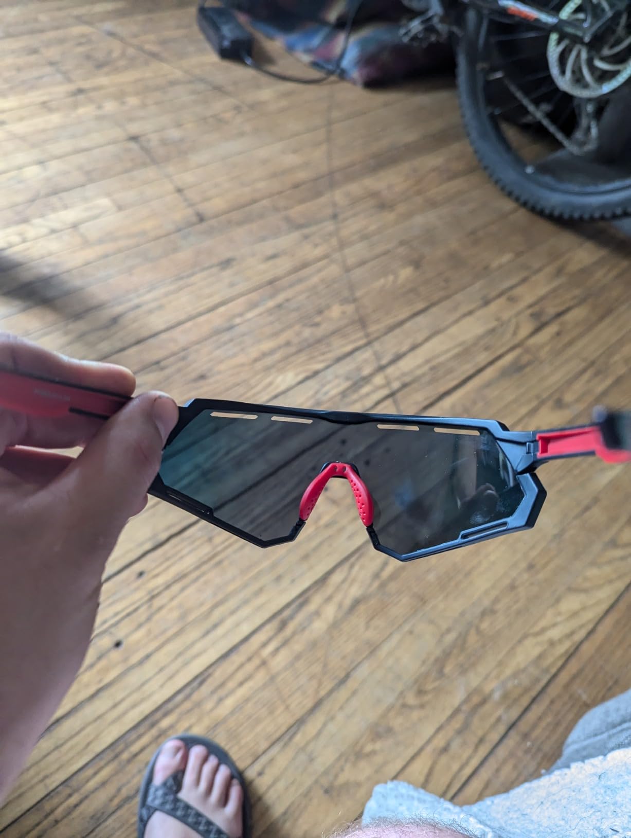 Mountain Bike Glasses Polarized Photochromic 2 Lens | Cycling Glasses, UV400 Protection, Anti-Fog, Adjustable Nose Pad, Cycling/Driving/Hiking customer photo 2