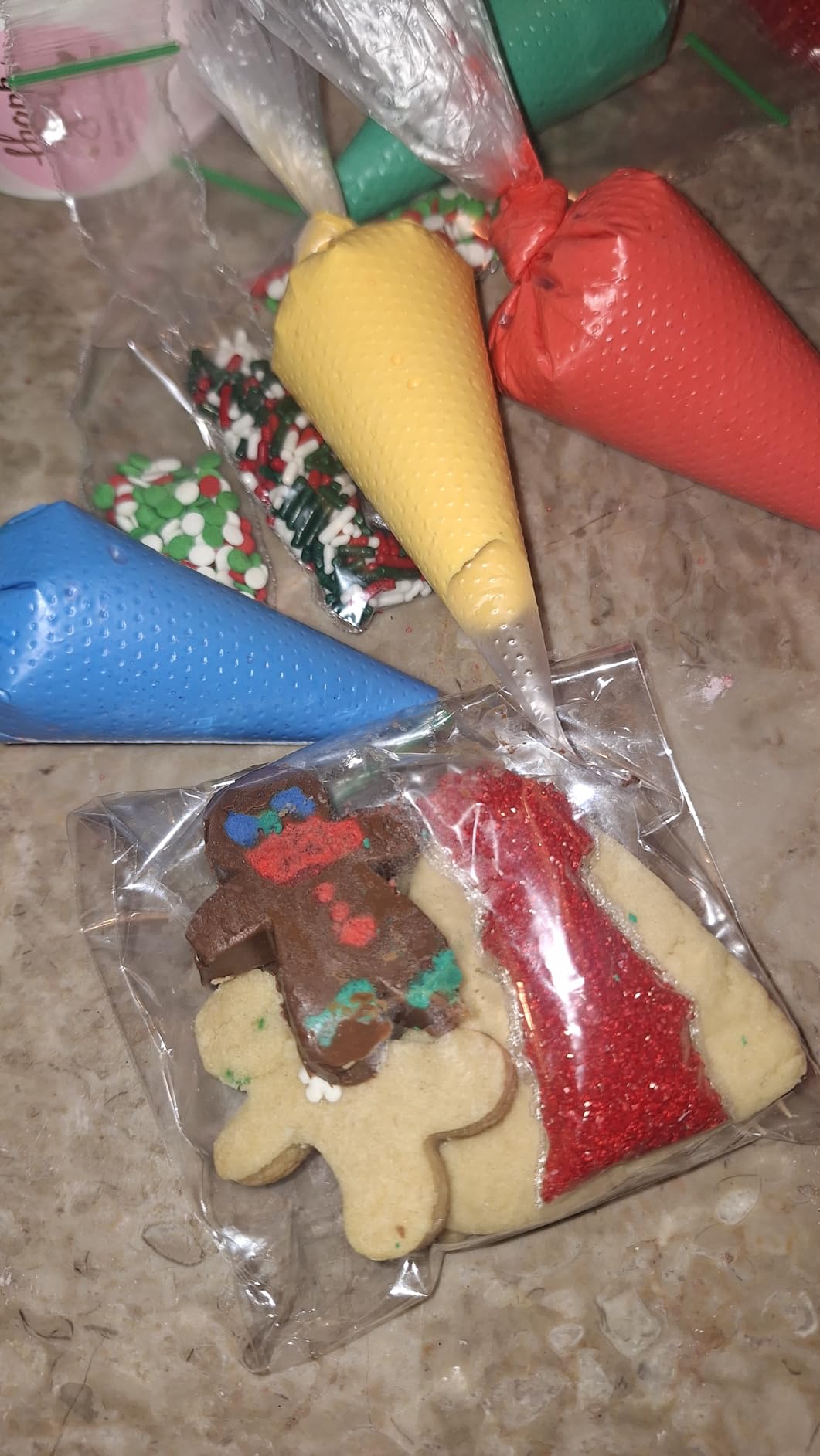 YXClife Christmas Cookie Cutter Set - Gingerbread Man, Snowflake, Christmas Tree, Heart, Star, Angel - 18 Piece Christmas Cookie Cutters, Cookie Cutters Christmas Shapes for Holiday Winter Baking customer photo 1