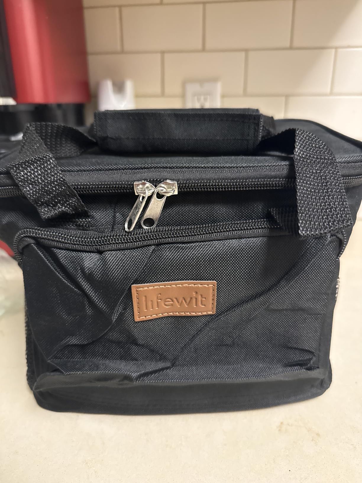 Lifewit Medium Lunch Bag Insulated Lunch Box Soft Cooler Cooling Tote for Adult Men Women Black 12-Can (9L) customer photo 2