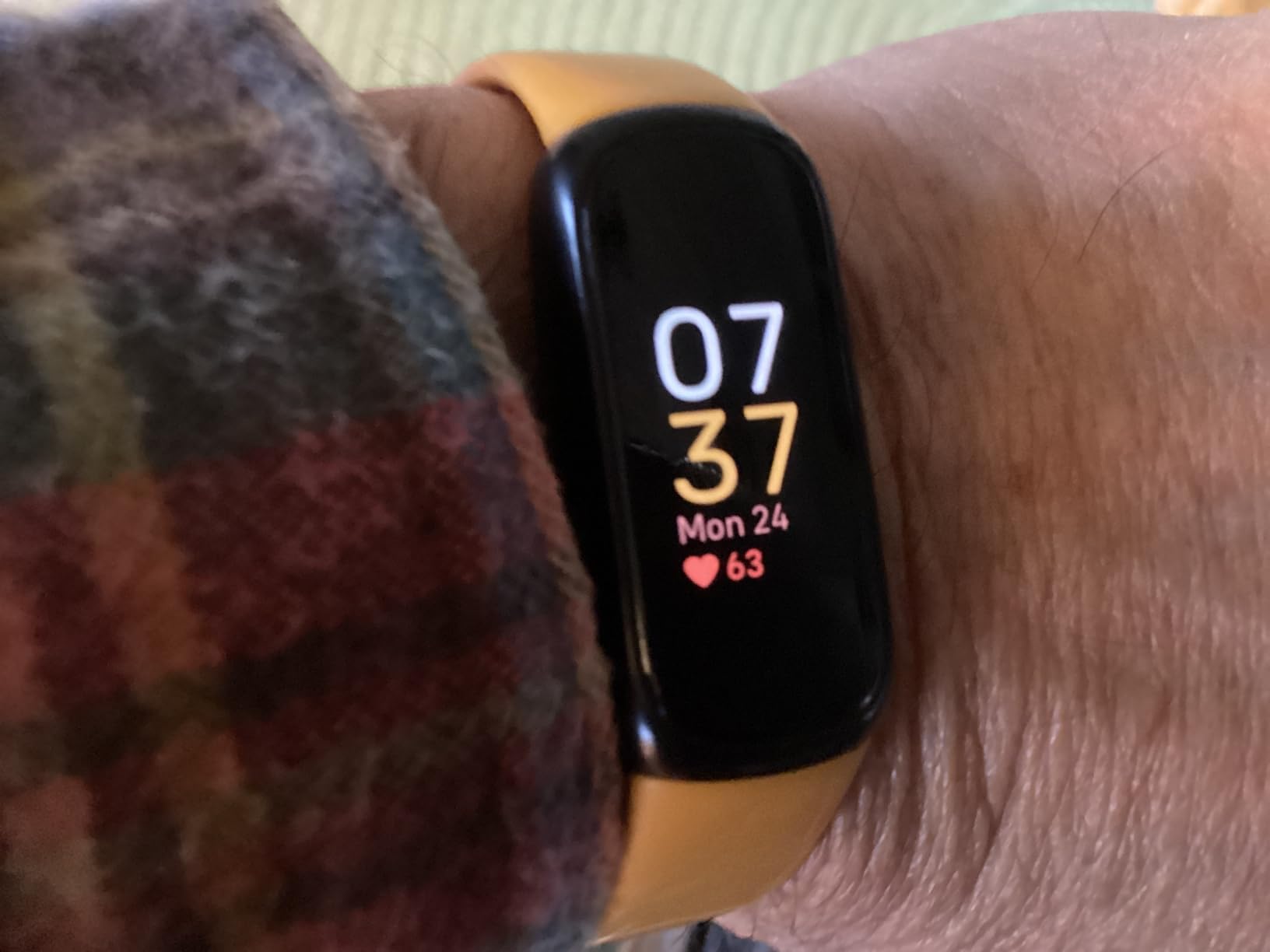 Google Fitbit Inspire 3 - Midnight Zen/Black - Small and Large Bands | Stress management, sleep tracking, 24/7 heart rate, 3-month Google Health Premium membership included, small and large bands customer photo 1