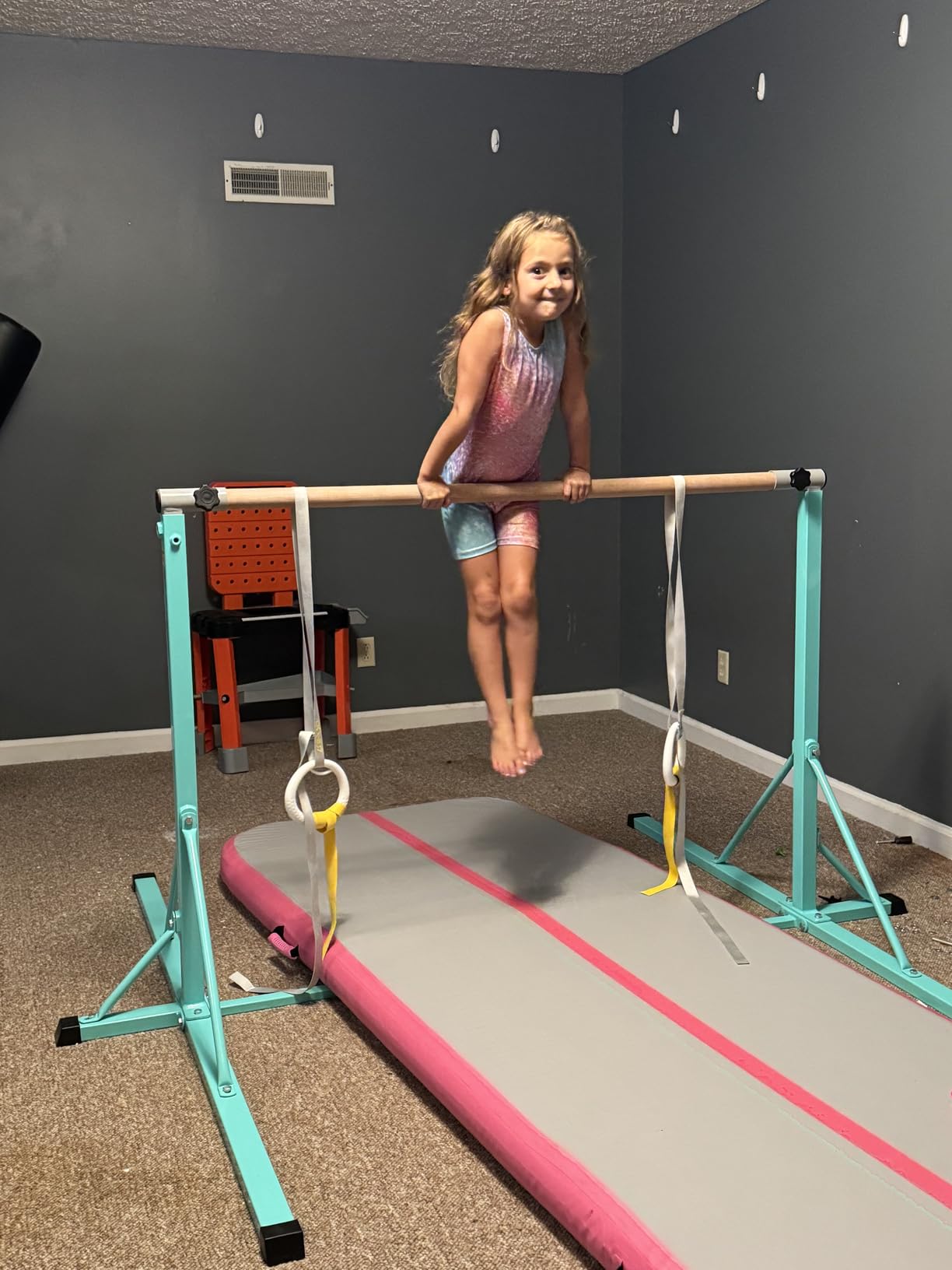 Gymnastics Bar, 5'10