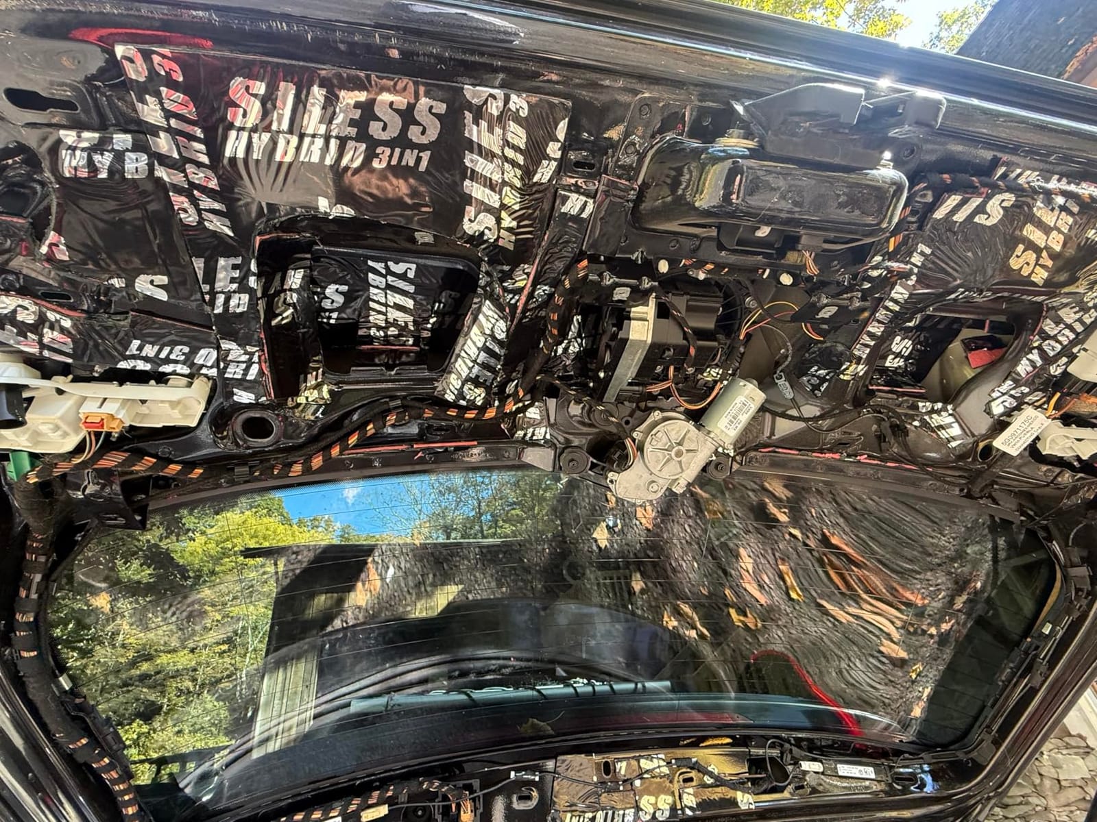 Siless Hybrid 3in1 200 mil 25 sqft Car Sound Deadening mat - Butyl Automotive Sound Deadener - Noise Insulation and Vibration Dampening Material customer photo 1