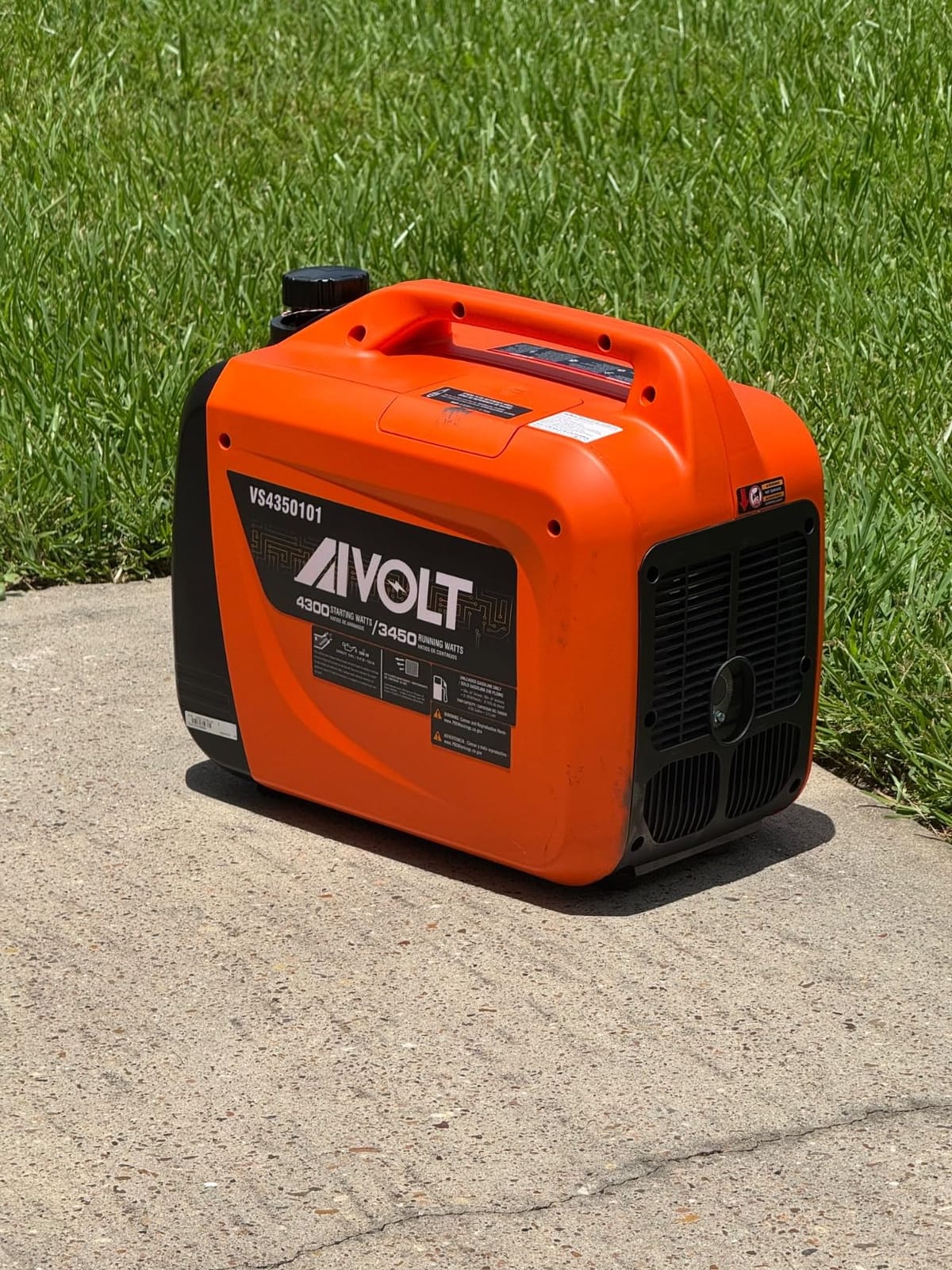 AIVOLT 4300W Inverter Generator Gas Powered Quiet RV Generator for Camping customer photo 2