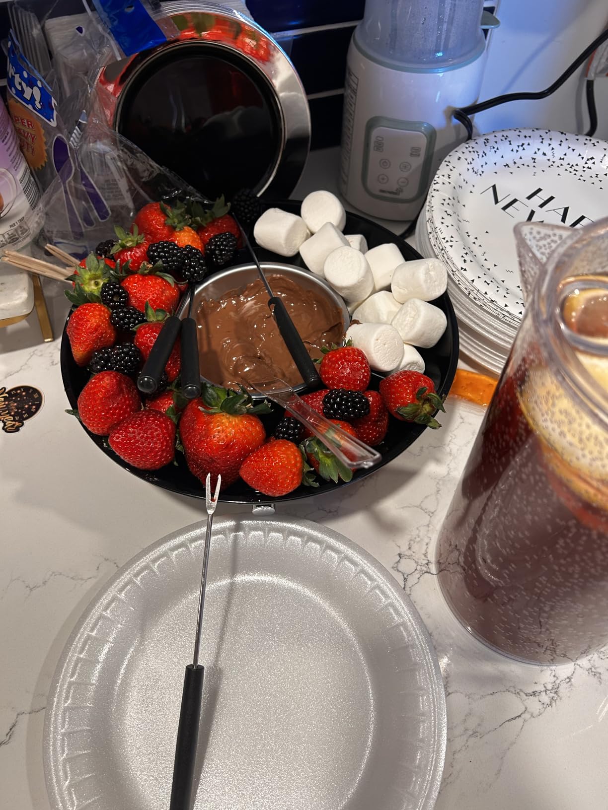 Kusini Electric Fondue Pot Set - Chocolate Fondue Kit - Temperature Control, Detachable Serving Trays, & 4 Roasting Forks - Gift Set & Date Night Idea. Serve at Movie Night or Game Night. customer photo 1