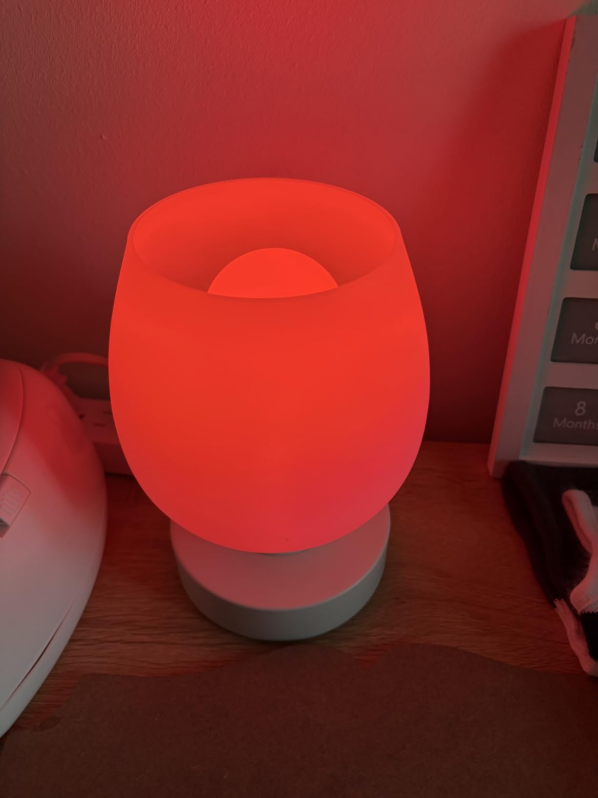 ONEWISH Small Bedside Lamp for Bedroom, 3-Way Dimmable Touch Control, 600 Lumen Bright Opal Glass Shade, 7.5 Inch Ultra Compact Nightstand Lamp, Warm White 2700K LED Bulb Included customer photo 2
