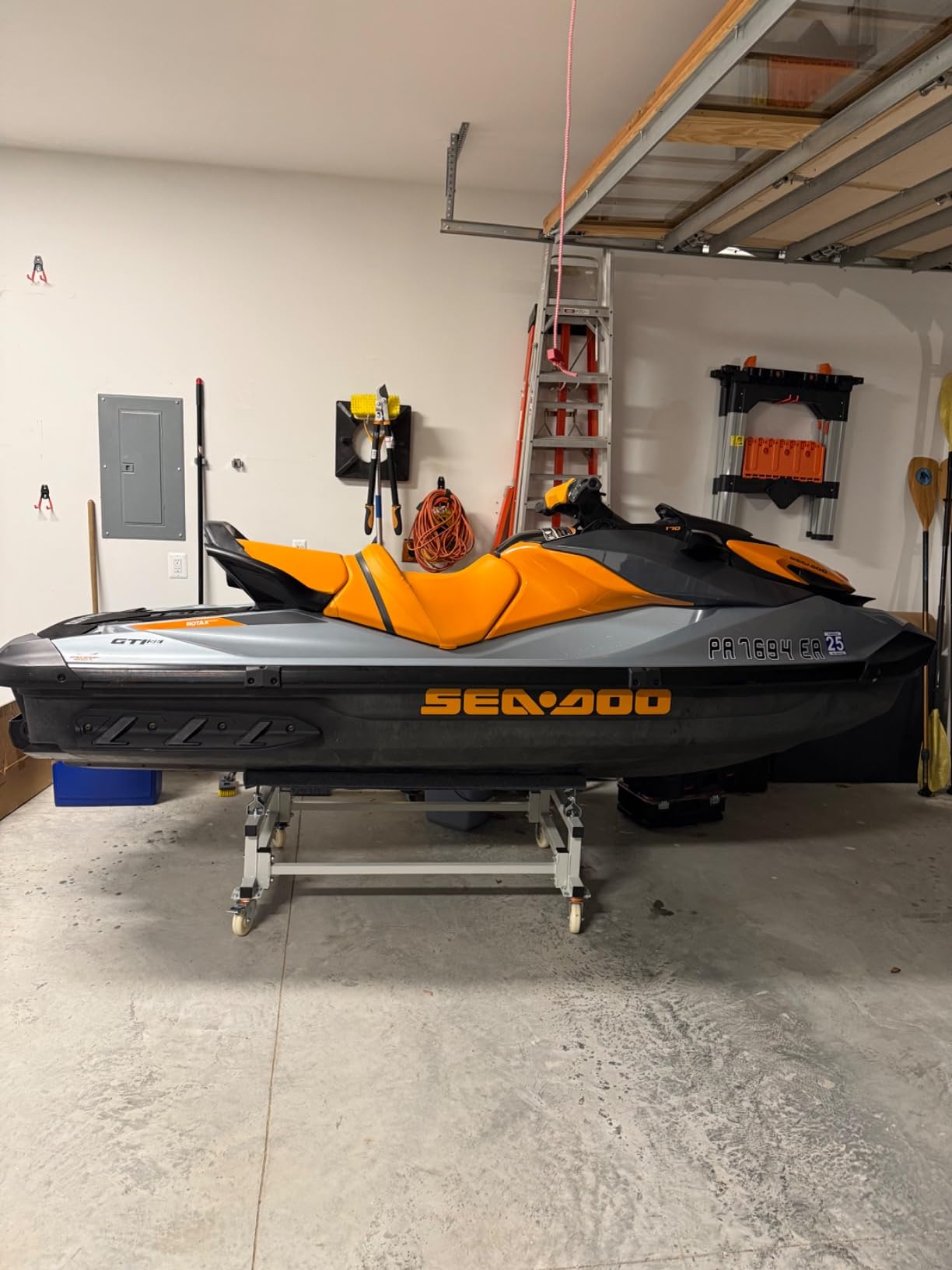 JY PERFORMANCE Watercraft PWC Dolly Boat Stand Storage Trailer Cart Dock Slipway Cart Adjustable Bunks W/ 4 Casters and 2 Brakes Carpeted to Prevent Scratch 1000lb Capacity customer photo 1