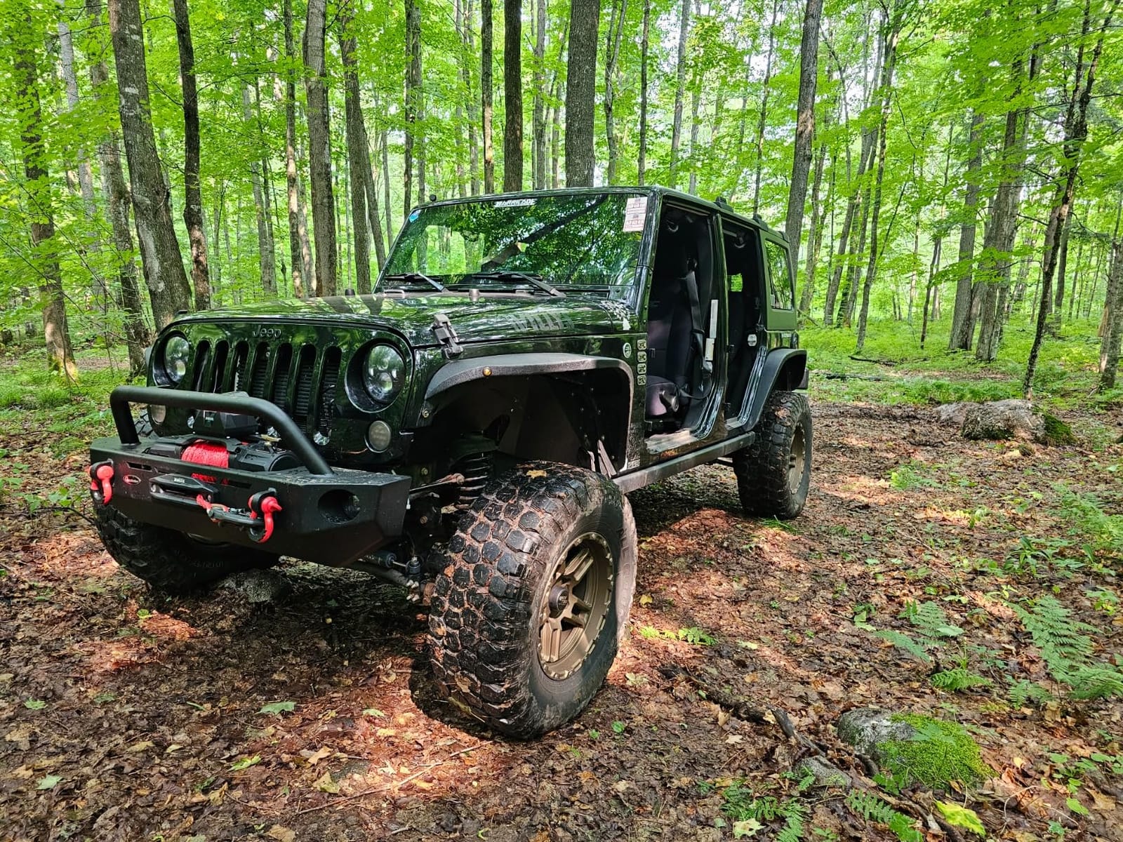 X-BULL Winch-13500 lb. Load Capacity Electric Winch Kit 12V Synthetic Rope,Waterproof IP67 Electric Winch with Hawse Fairlead, with Wireless Handheld Remote and Corded Control Recovery customer photo 2
