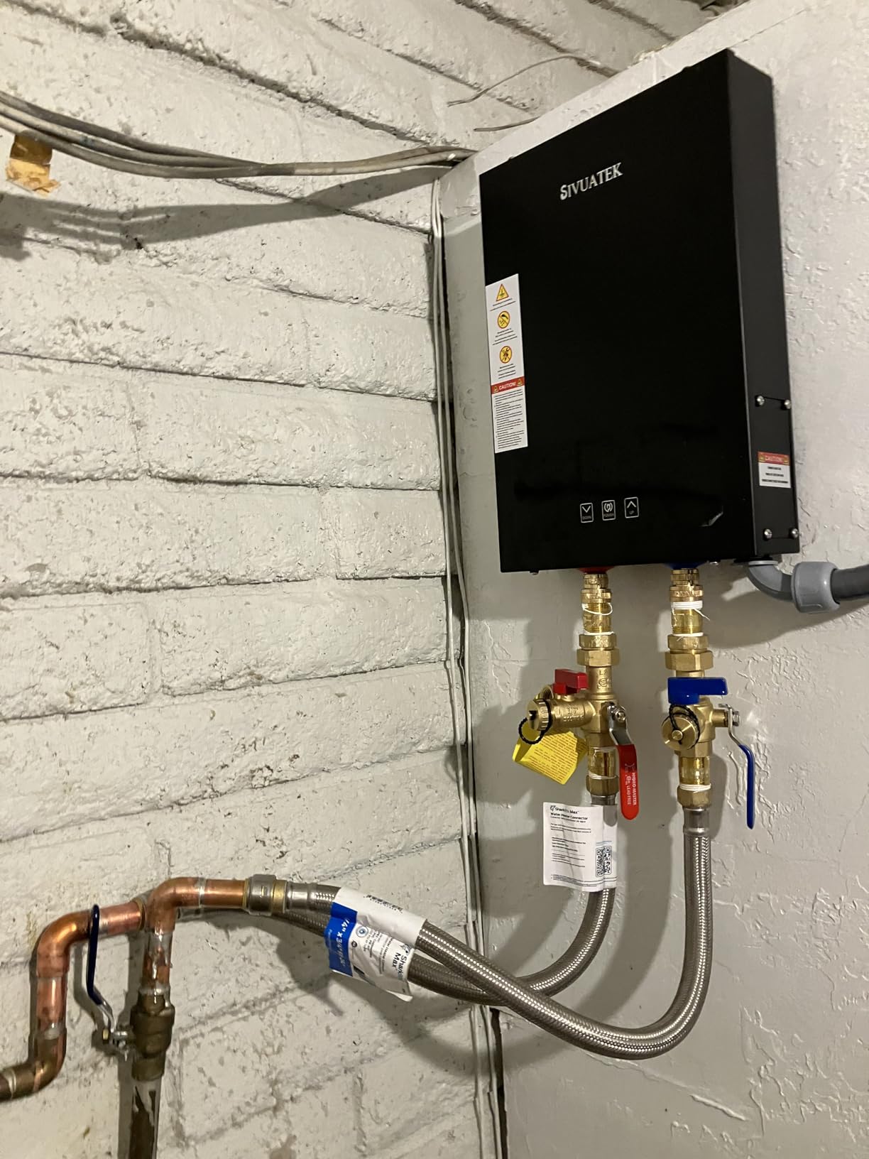 18kW Tankless Water Heater Electric 240V,Self-Modulating customer photo 1