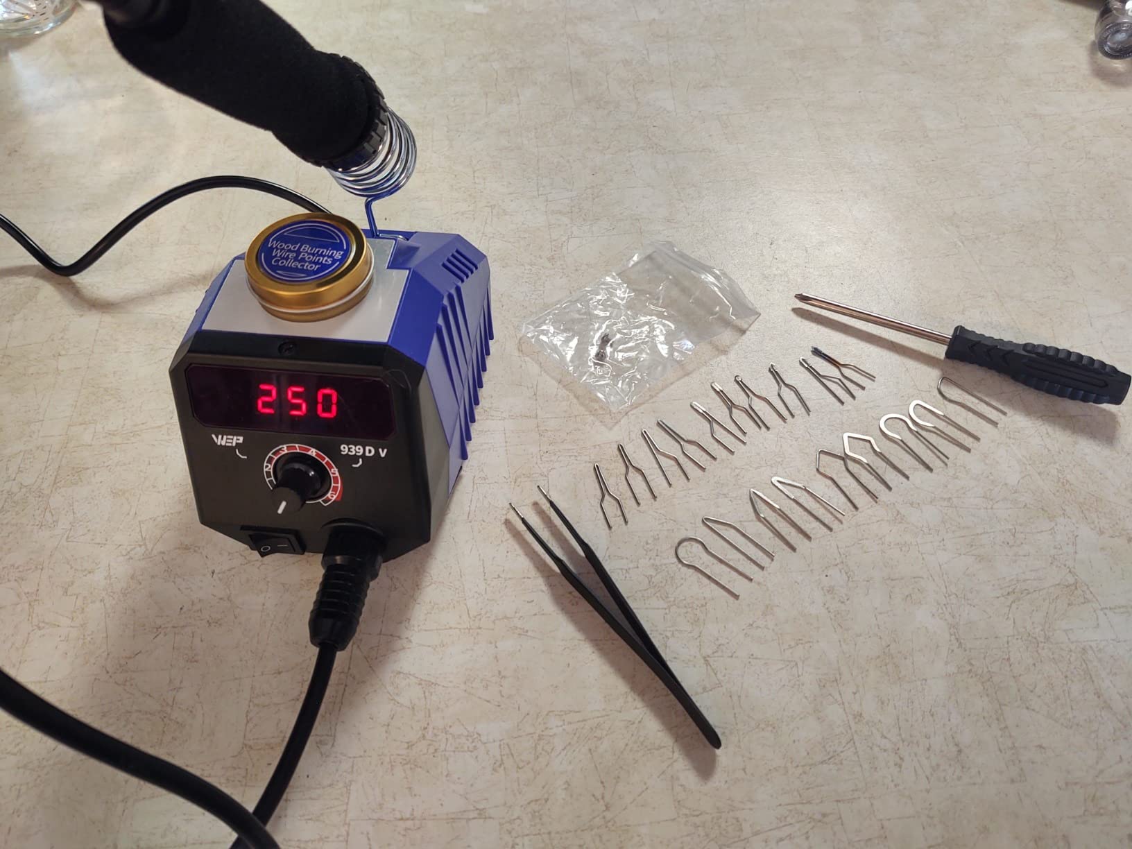 WEP 939D-V Wood Burning Kit 250-750°C Adjustable Wood Burning Tool with Detachable Pen customer photo 2