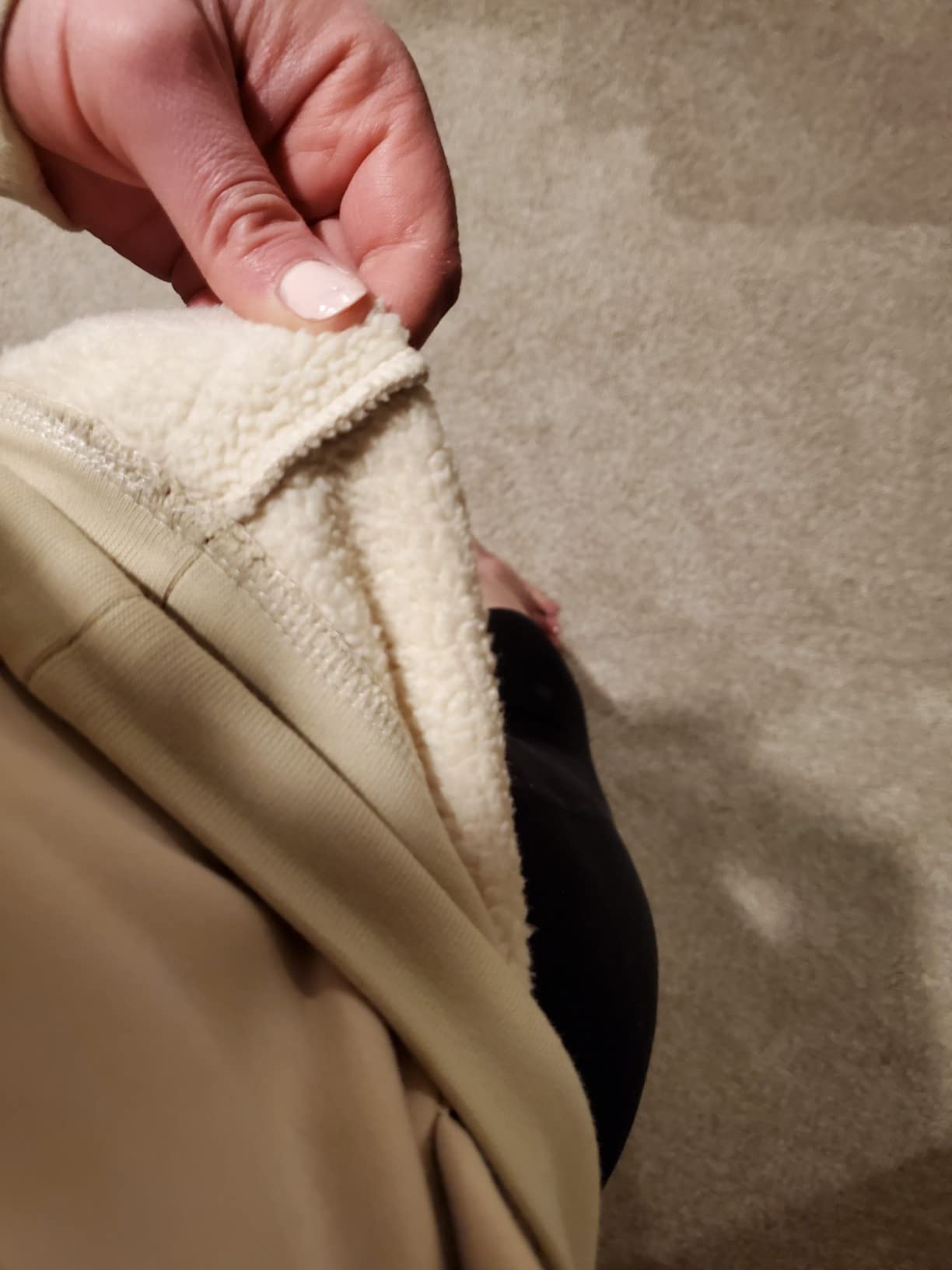Women's Basic Hoodie Oversized Sweatshirt with Pockets customer photo 2