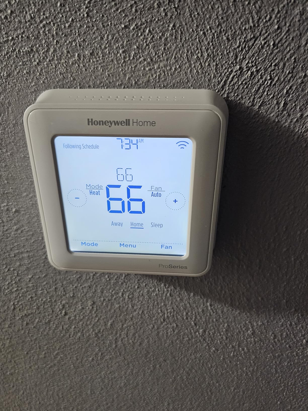 Honeywell Home TH6320ZW2007/U Z-Wave T6 Pro Programmable Touchscreen Thermostat with SmartStart, Low Voltage, UWP Mounting System, Cover Plate, Color - White customer photo 2