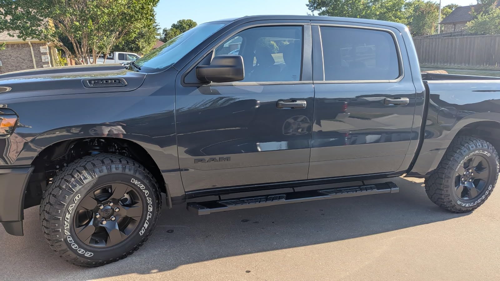 COMNOVA Aluminum Running Boards for 2005-2023 Toyota Tacoma Double/Crew Cab | 6.5 Inch Step Bars Rock Sliders, Black Nerf Bars with Non-Slip Step Pad, Rust Resistant Side Steps, Powder-Coated customer photo 1