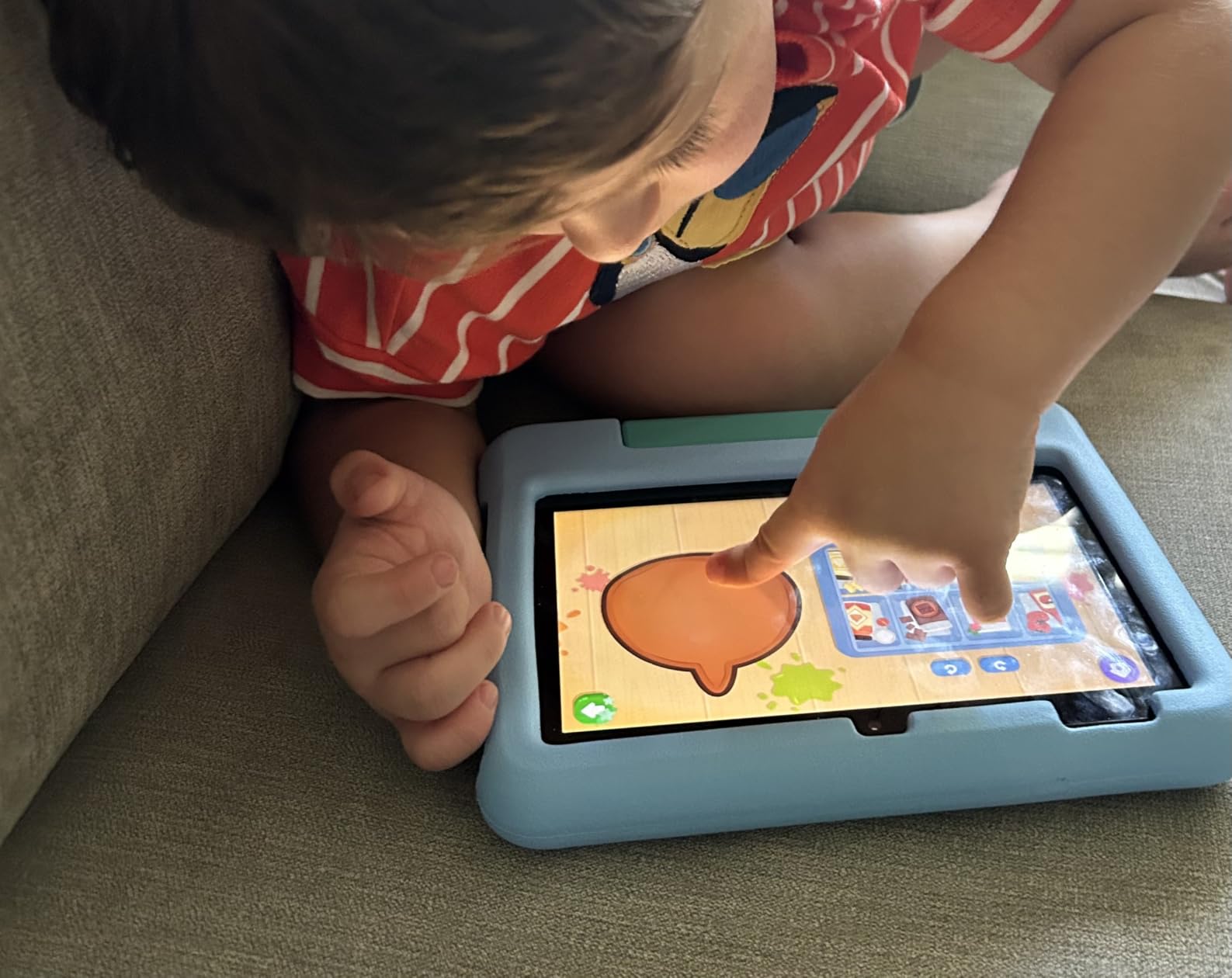 Amazon Fire 7 Kids tablet (newest model) ages 3-7. Top-selling 7