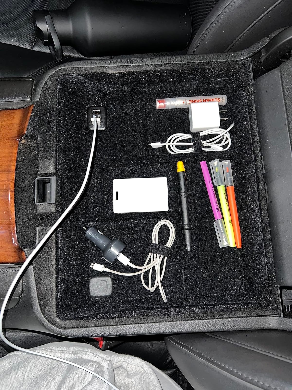 Console Organizer for Cadillac Escalade Platinum 2015-2019 | Flocked ABS tray with anti-slip lining. Fits Escalade Platinum 2015-2019 only. USB cable pass-through. Holds phone, keys. customer photo 1