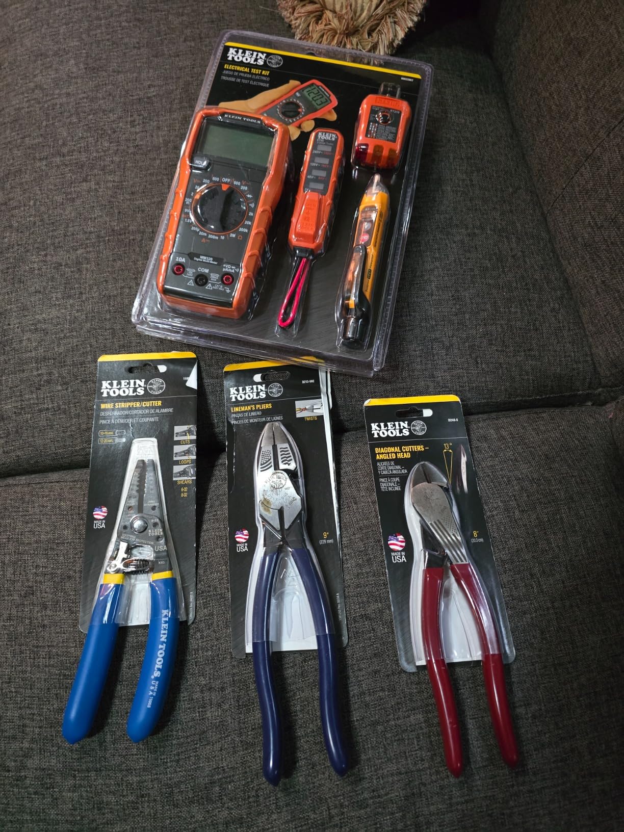 Klein Tools 80121 Stripper Plier Kit with Wire Strippers, Made in USA, Lineman Pliers and Diagonal Cutters, 3-Piece customer photo 1