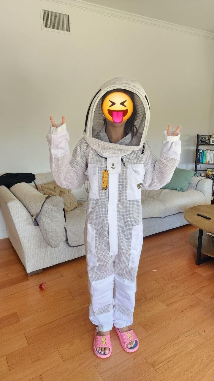 3-Layer Ultra Ventilated Sting Proof Bee Suit for Men & Women - Premium Beekeeping Suit with Bee Gloves & Two Detachable Beekeeping Veils (Brown L) customer photo 2
