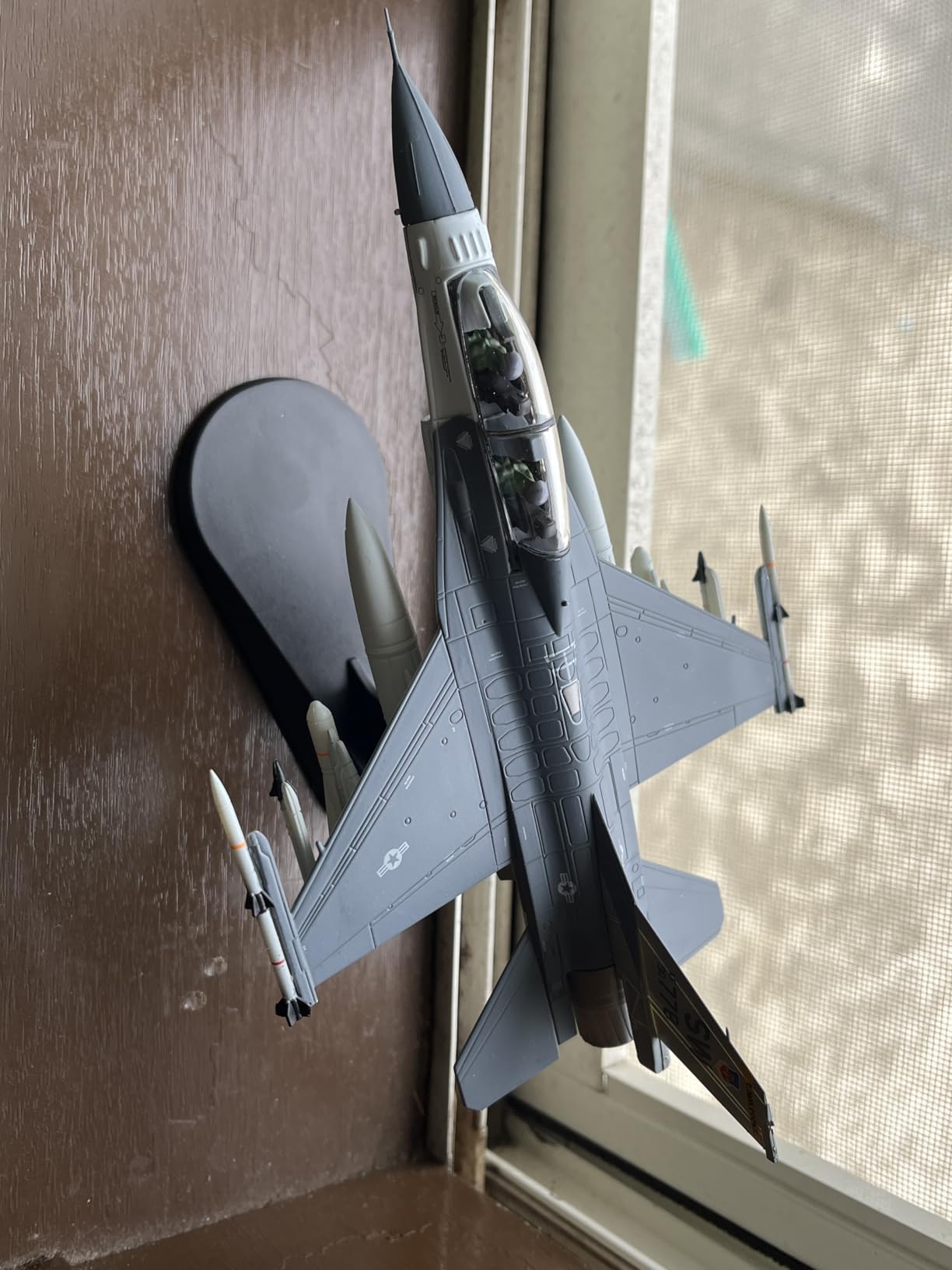 NUOTIE 1/100 F-16C Fighting Falcon Fighter Model Metal DieCast Aircraft Jet customer photo 1