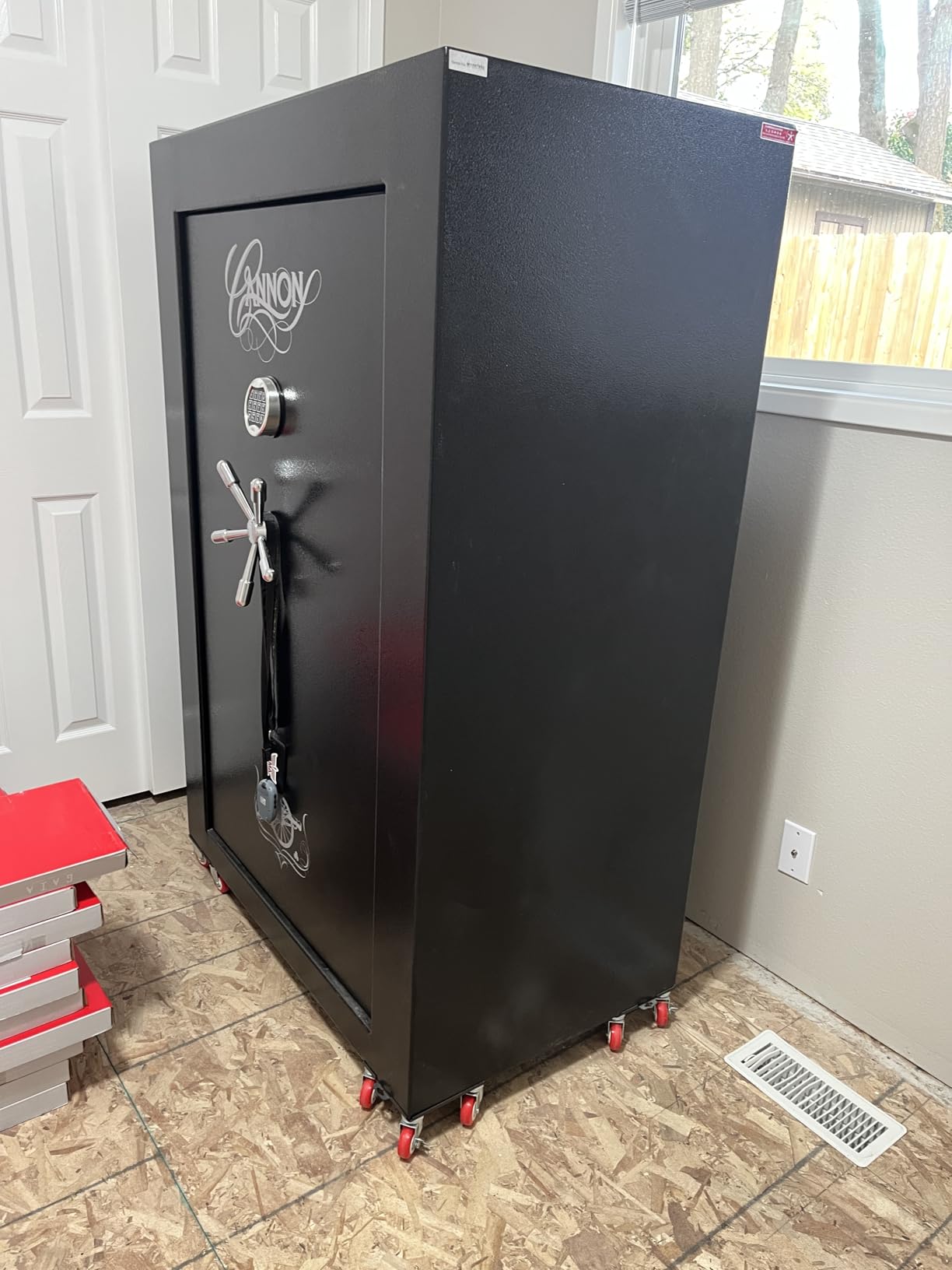 MYUEA Furniture Dolly, Furniture Movers with 5 Wheels, Carbon Steel Panel Heavy Duty Dolly, Maximum Load 3474LBS, 360° Rotatable Rubber Universal Wheels (Black, 6.89x6.9 in) customer photo 2