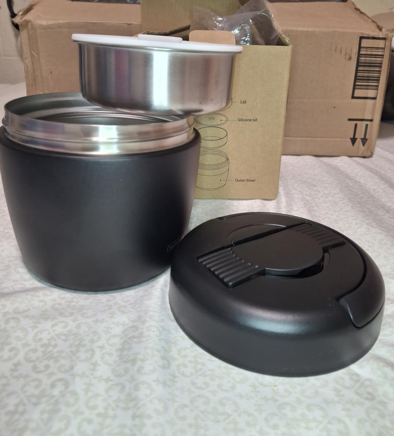 wiwens Thermo Food Jar for Hot Food Adults 32OZ Soup Thermo Lunch Containers Wide Mouth Vacuum Insulated Stainless Steel Leakproof Bento Box with Spoon (Black) customer photo 2