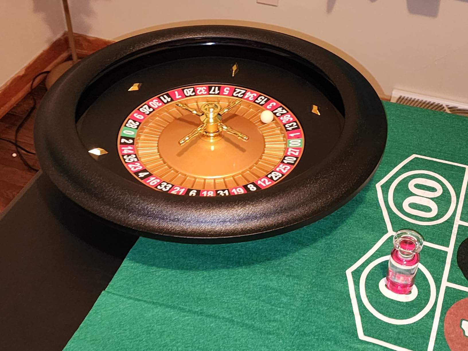 Yuanhe Deluxe Roulette Wheel Set - 18