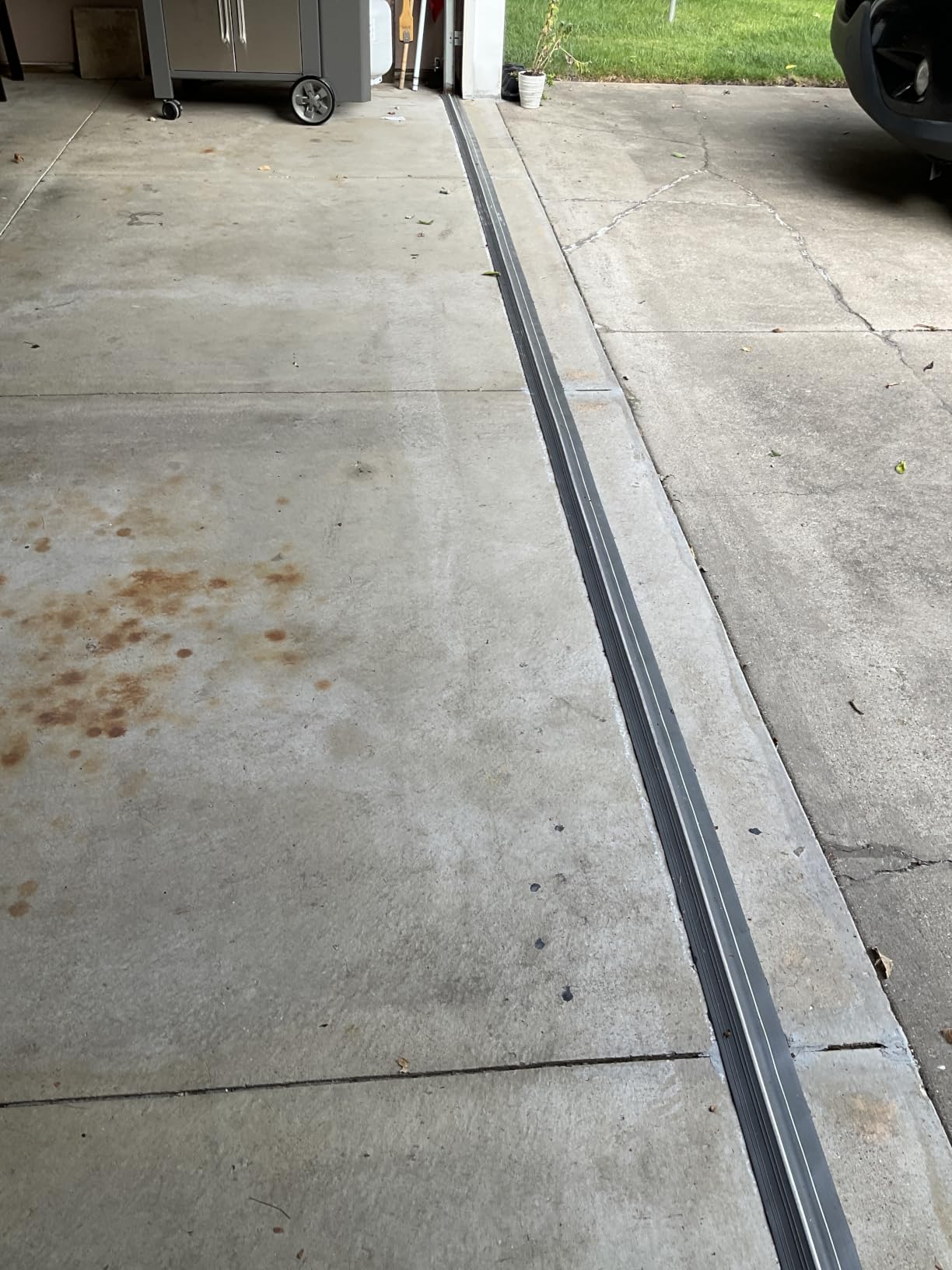 Jin&Bao Universal Garage Door Threshold Seal 20FT Rubber Strip & 2 Adhesive customer photo 2