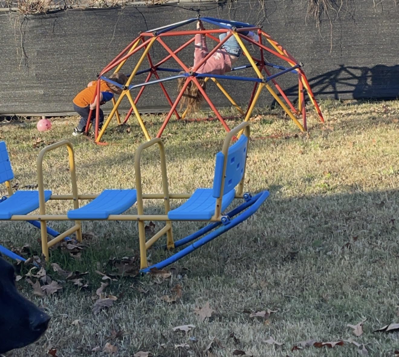 HONEY JOY Kids Seesaw Teeter Totter, 3-Person Heavy Duty Metal Playground Equipment for Backyard, Indoor Outdoor Rocking Fun for Toddlers Boys Girls Age 3-8, Teeter Totter for Kids Outdoor(Red) customer photo 1