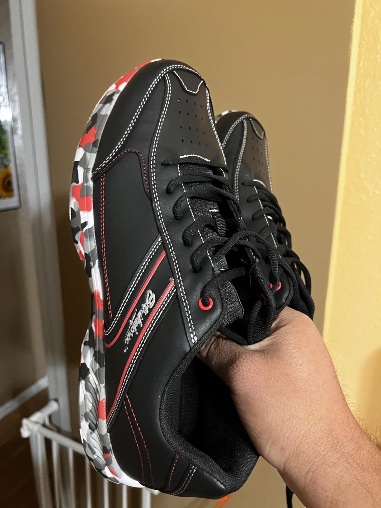 KR Strikeforce Flyer Lite Athletic Bowling Shoe Comes with a #8 Slide Pad on Both Shoes for Right or Left Handed Bowlers customer photo 2