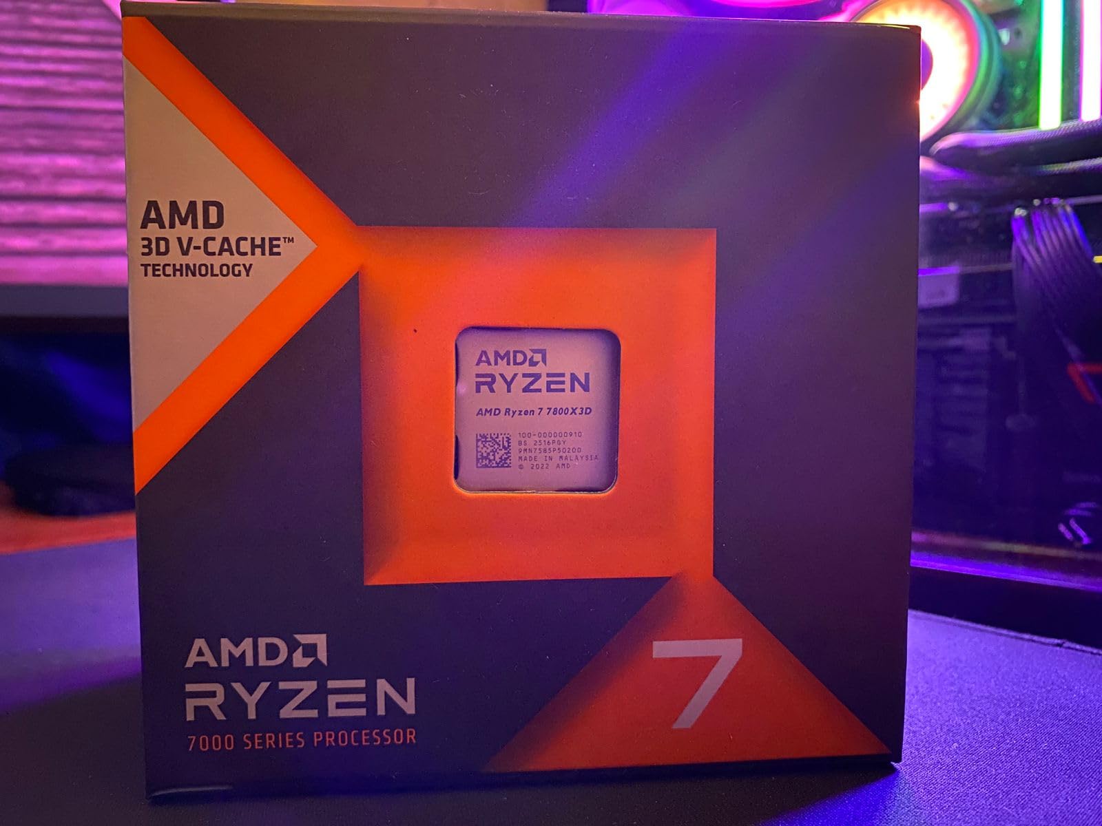 AMD Ryzen 7 7800X3D 8-Core, 16-Thread Desktop Processor customer photo 1