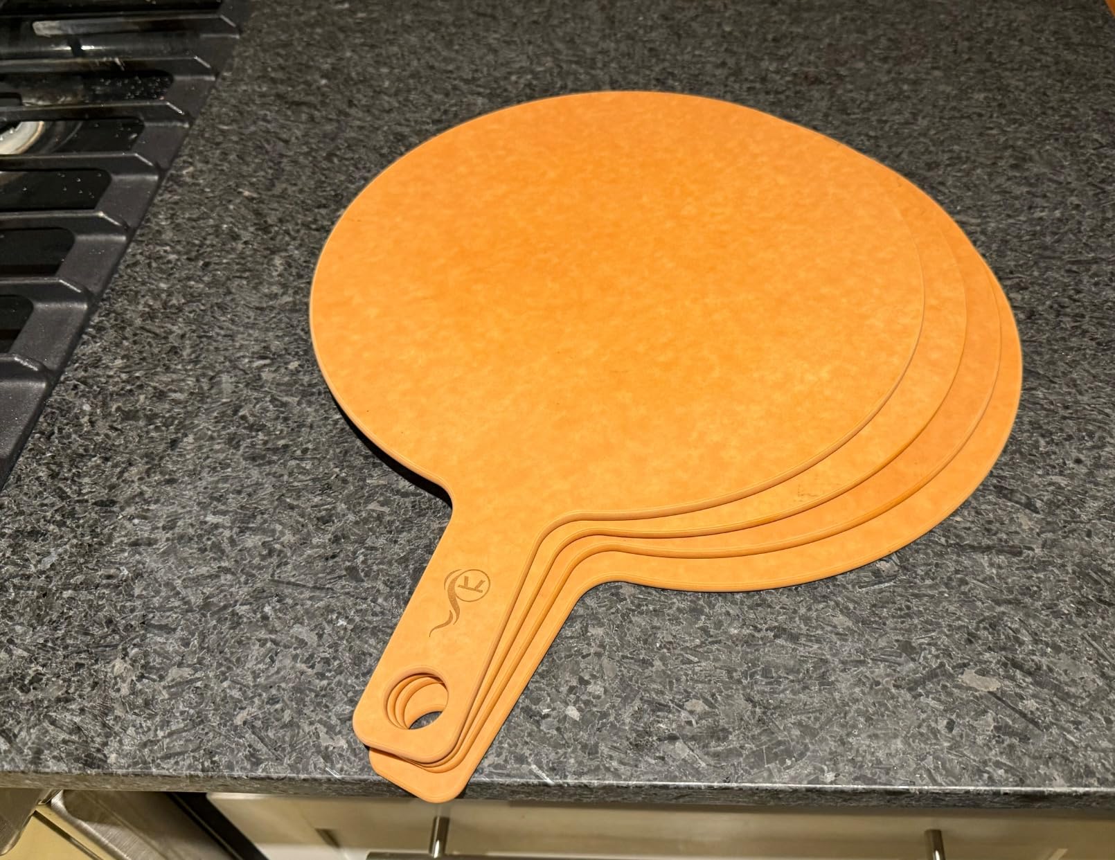 Outset Pizza Paddleboard, Eco-Friendly Verde Pizza Serving Board, 16